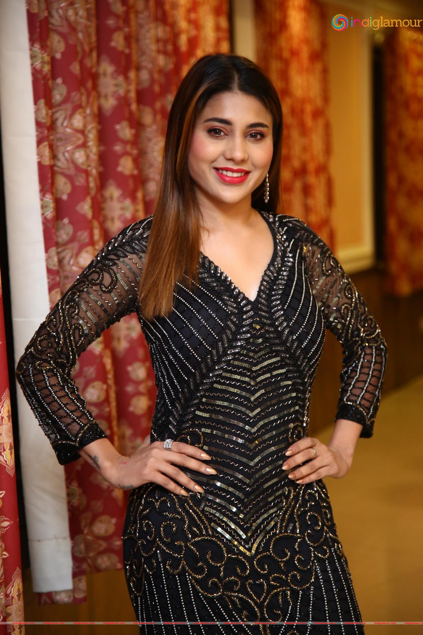 Hamida Actress hd photo