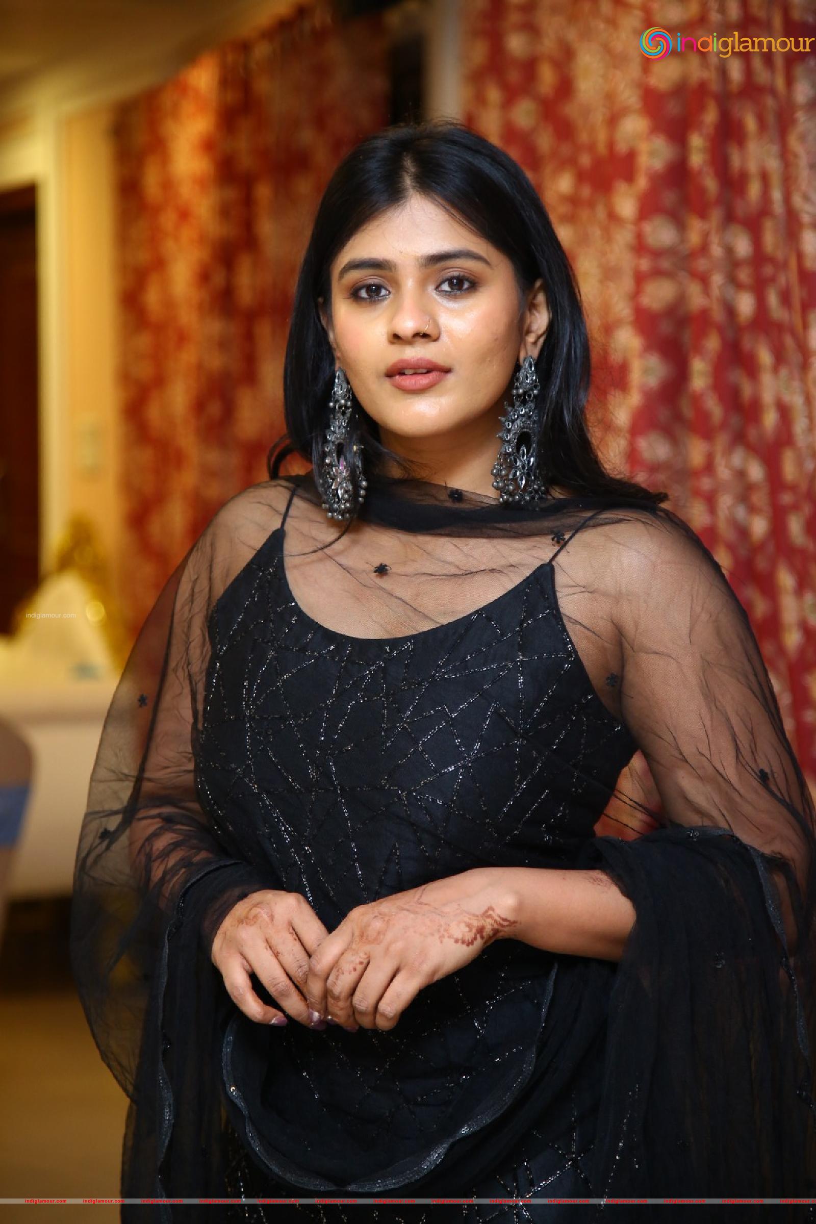 Hebah Patel Actress hd photo