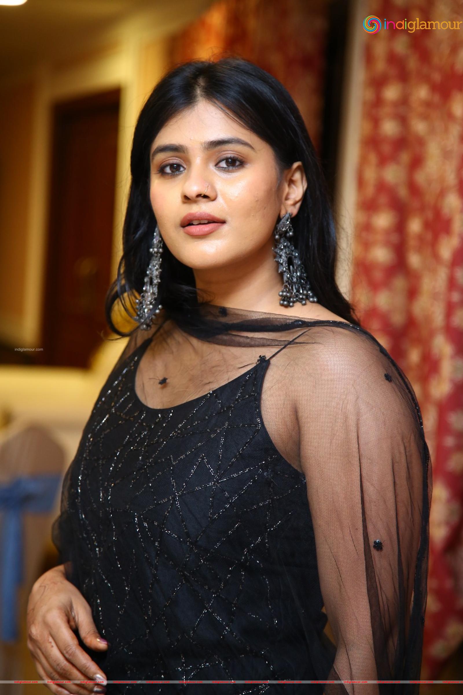 Hebah Patel Actress hd photo