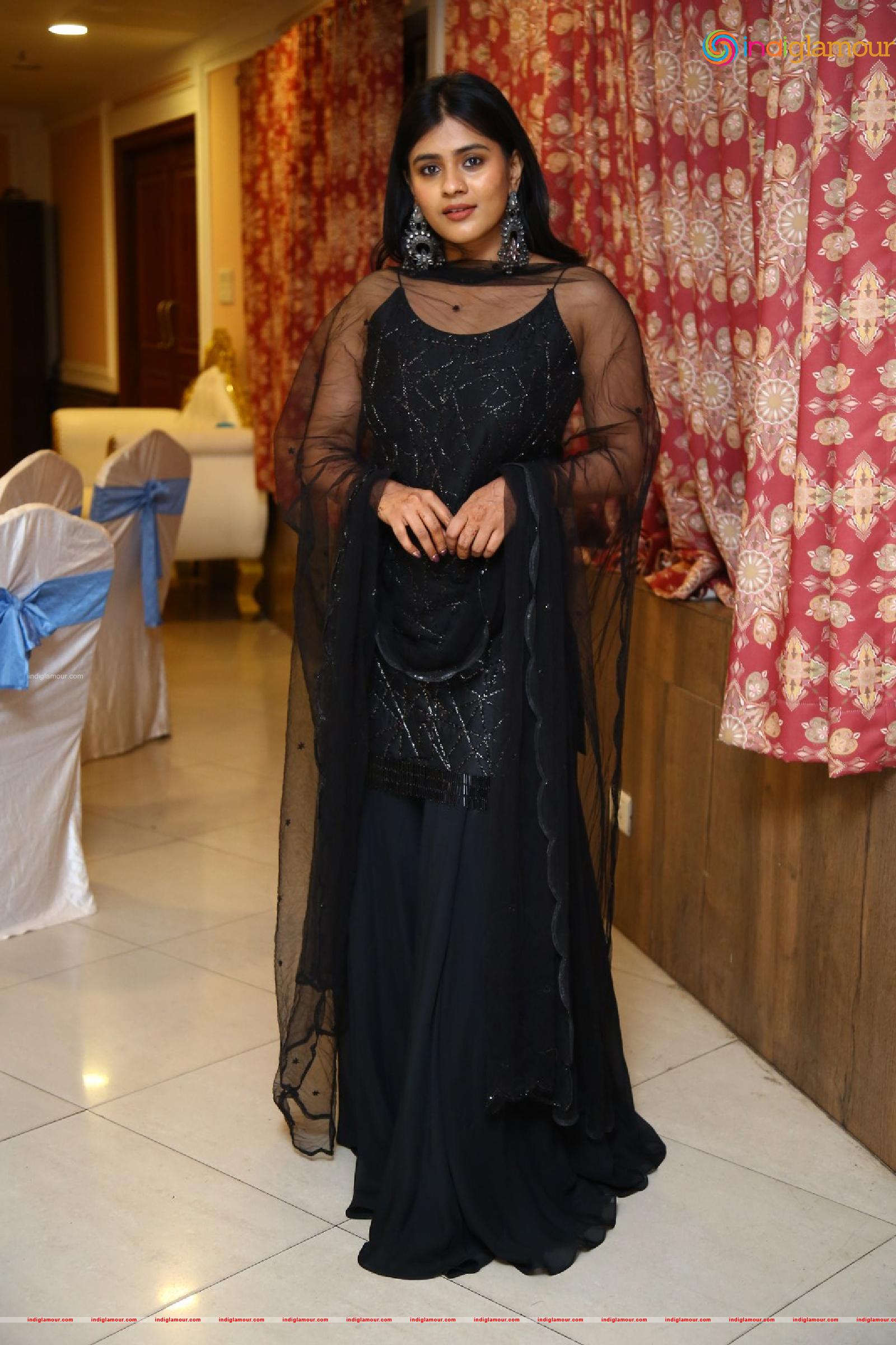Hebah Patel Actress hd photo