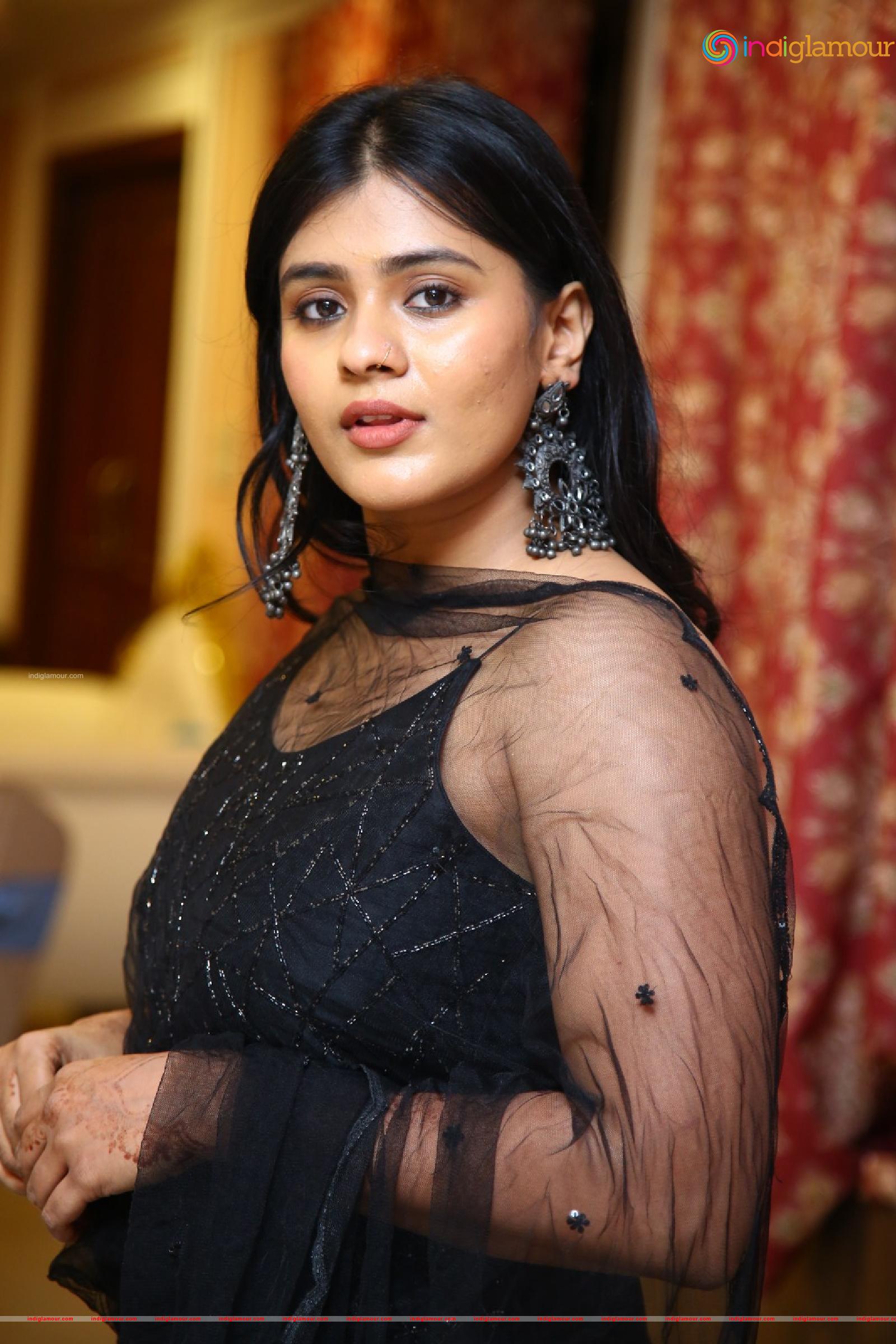 Hebah Patel Actress hd photo