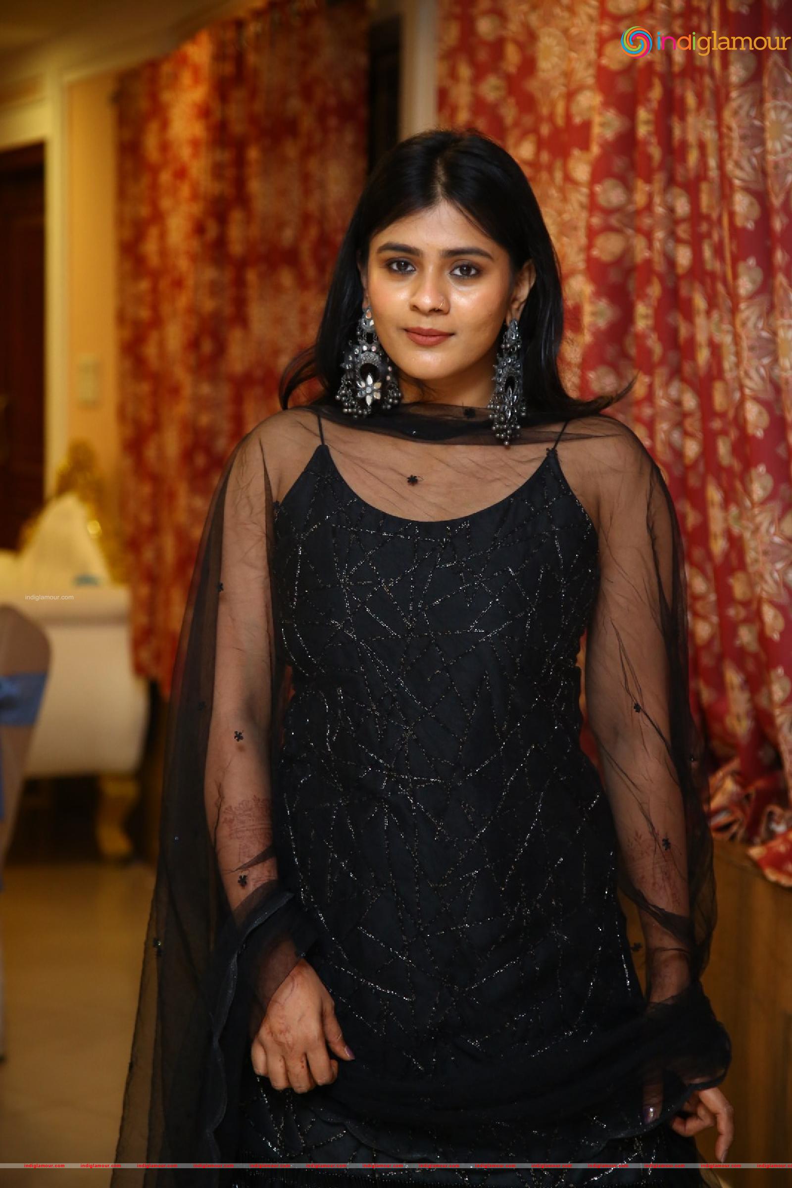 Hebah Patel Actress hd photo