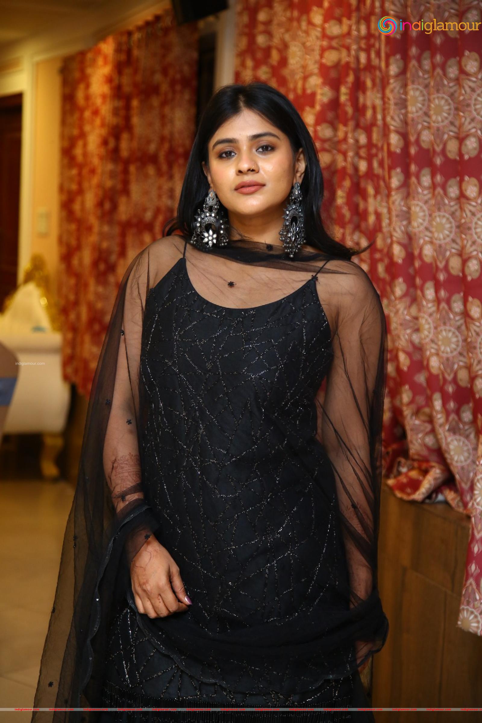 Hebah Patel Actress hd photo