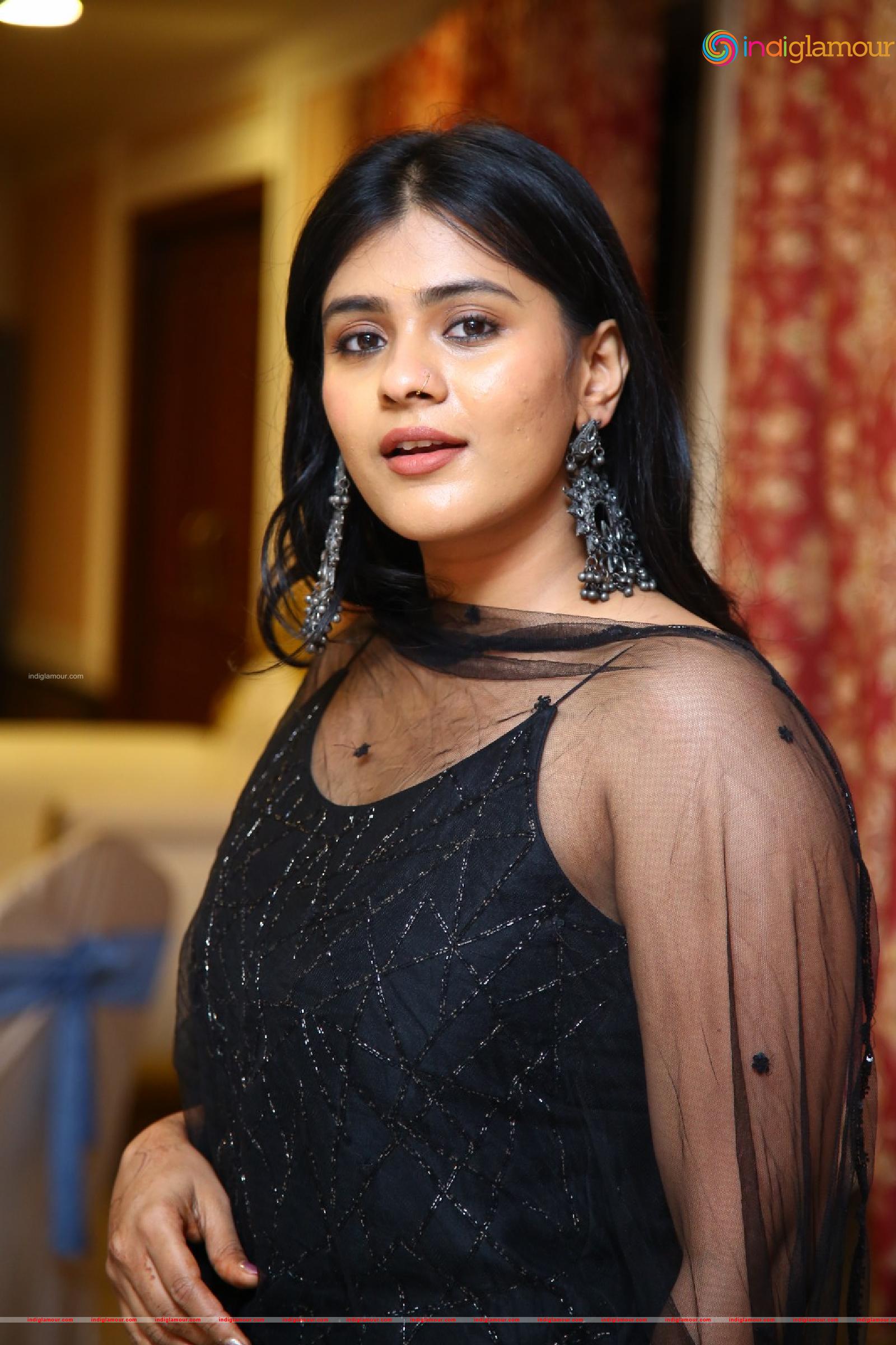 Hebah Patel Actress hd photo
