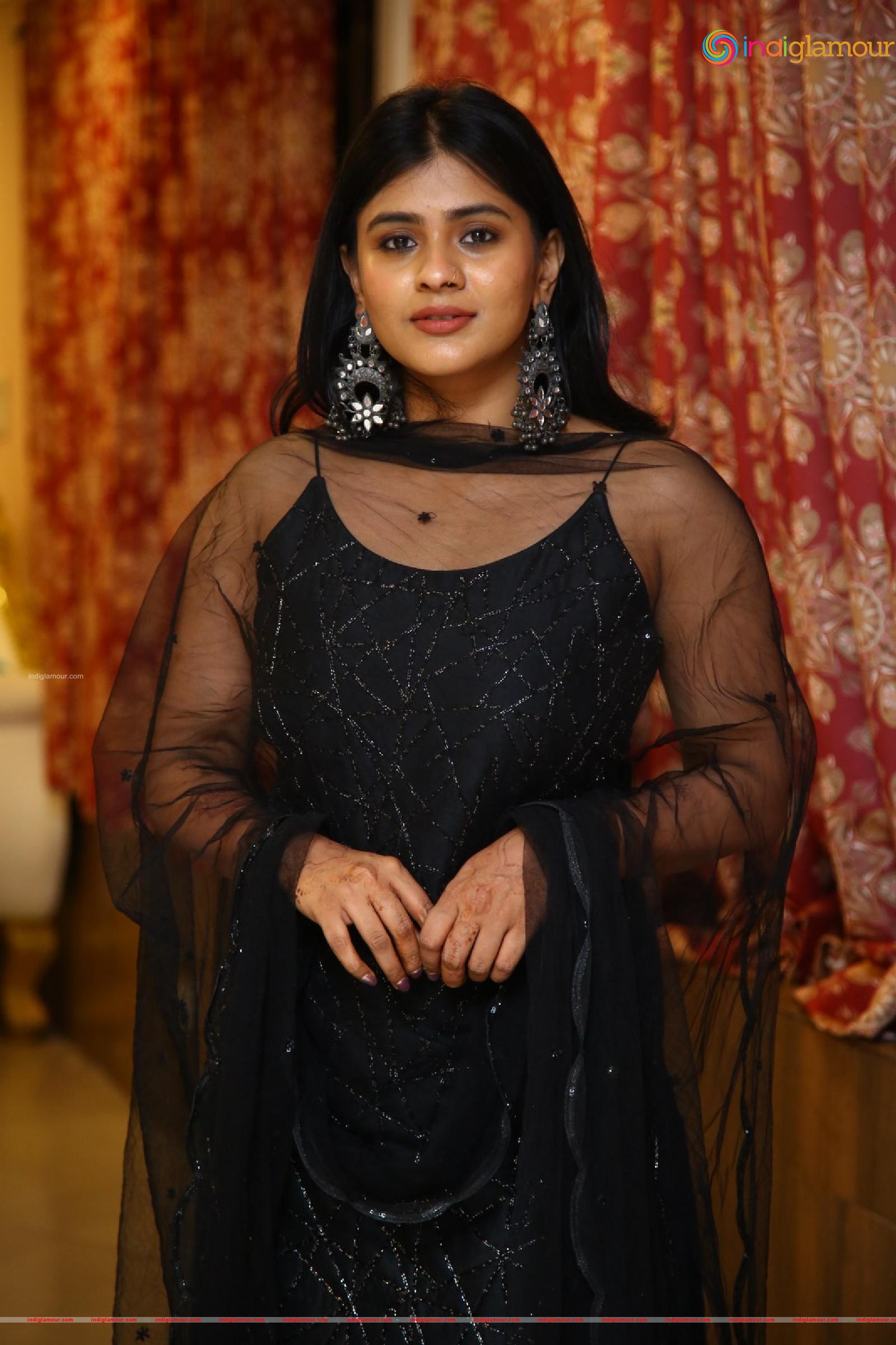 Hebah Patel Actress hd photo