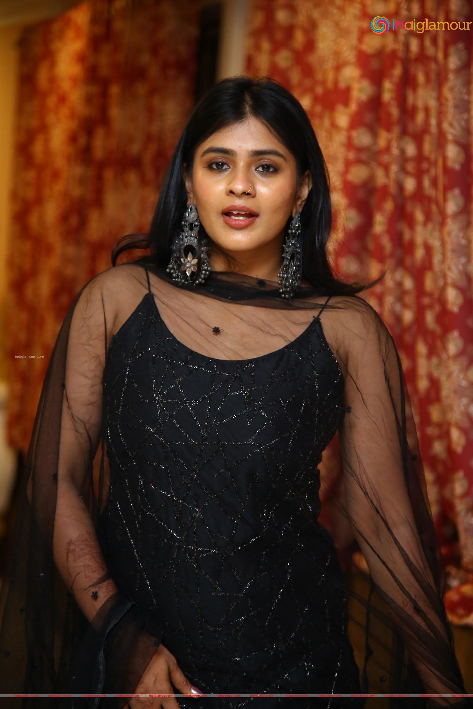 Hebah Patel Actress hd photo