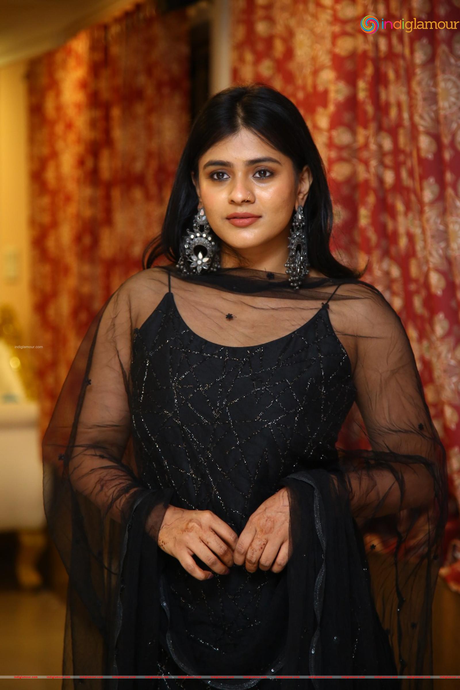 Hebah Patel Actress hd photo