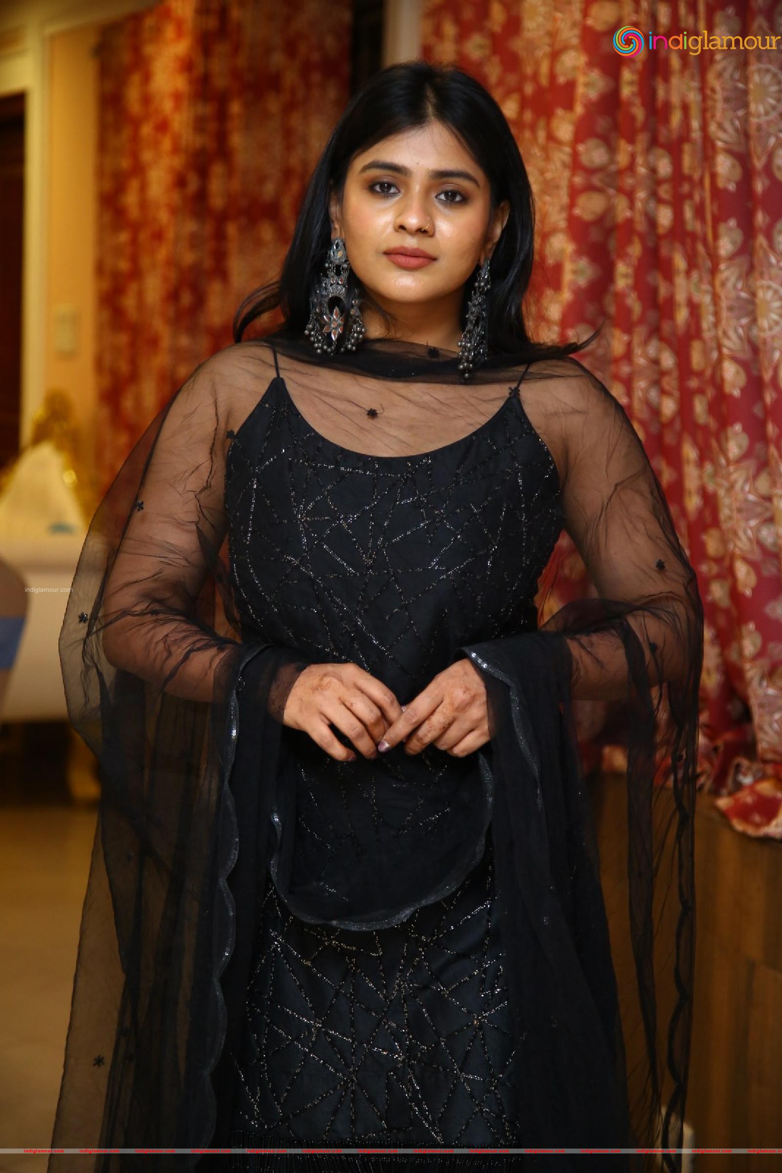 Hebah Patel Actress hd photo