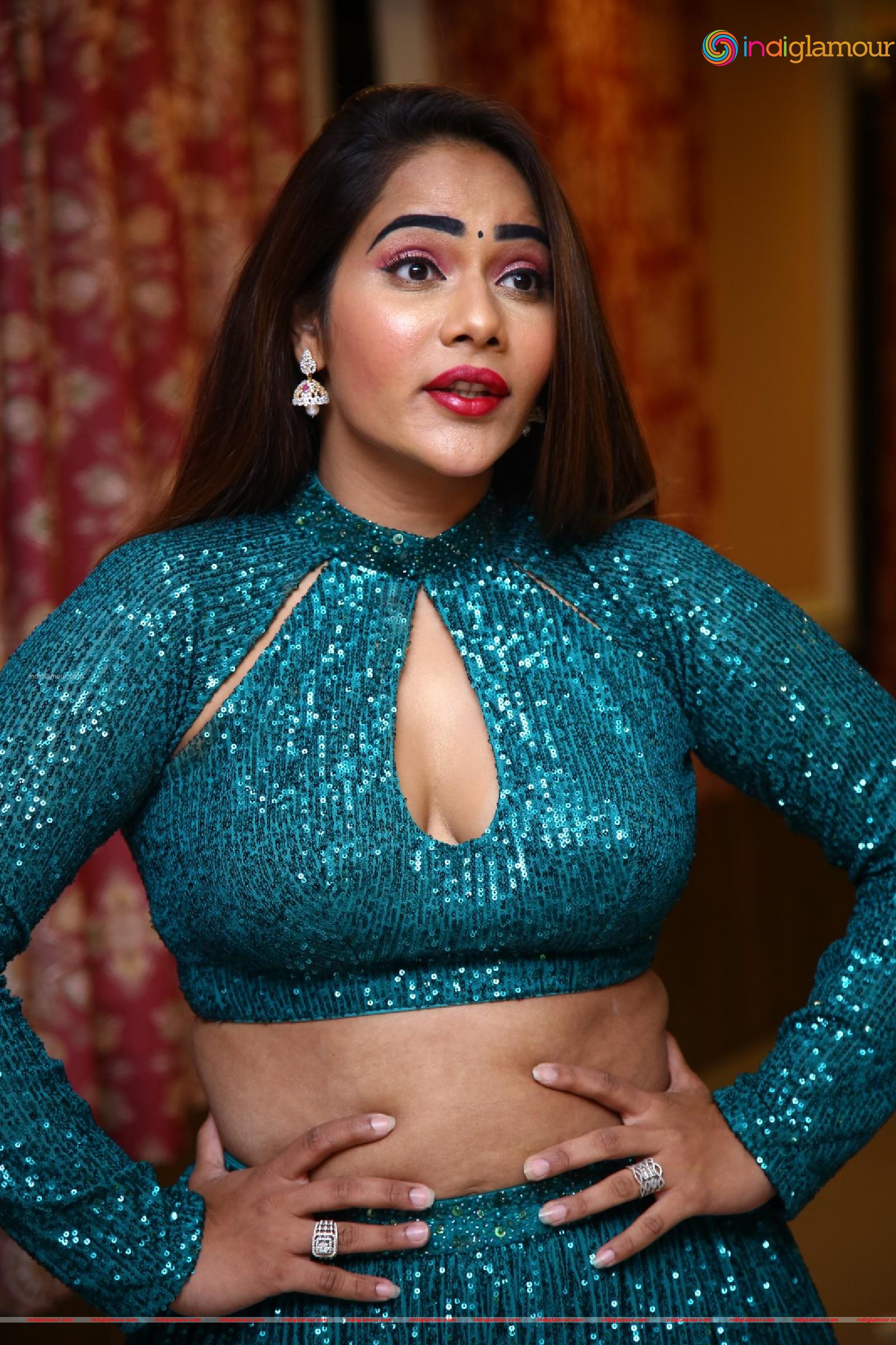 Mitraaw Sharma Actress hd photo