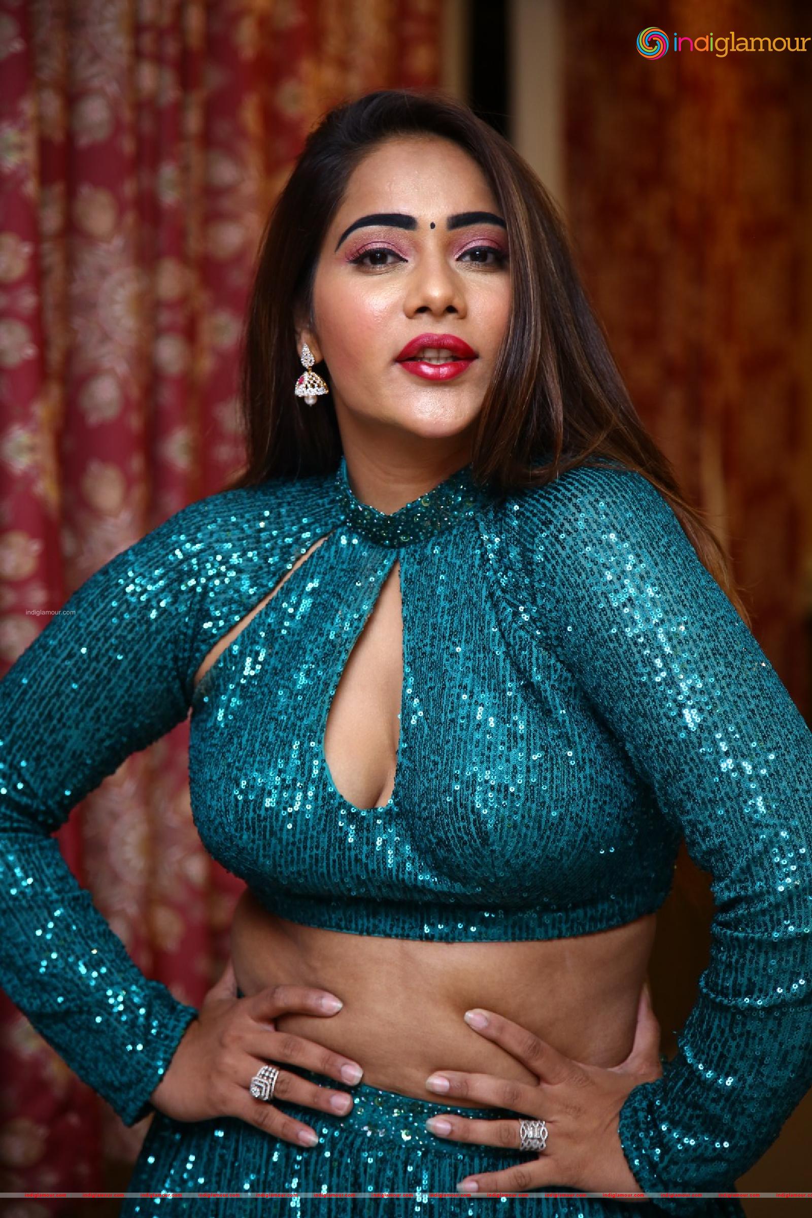 Mitraaw Sharma Actress hd photo