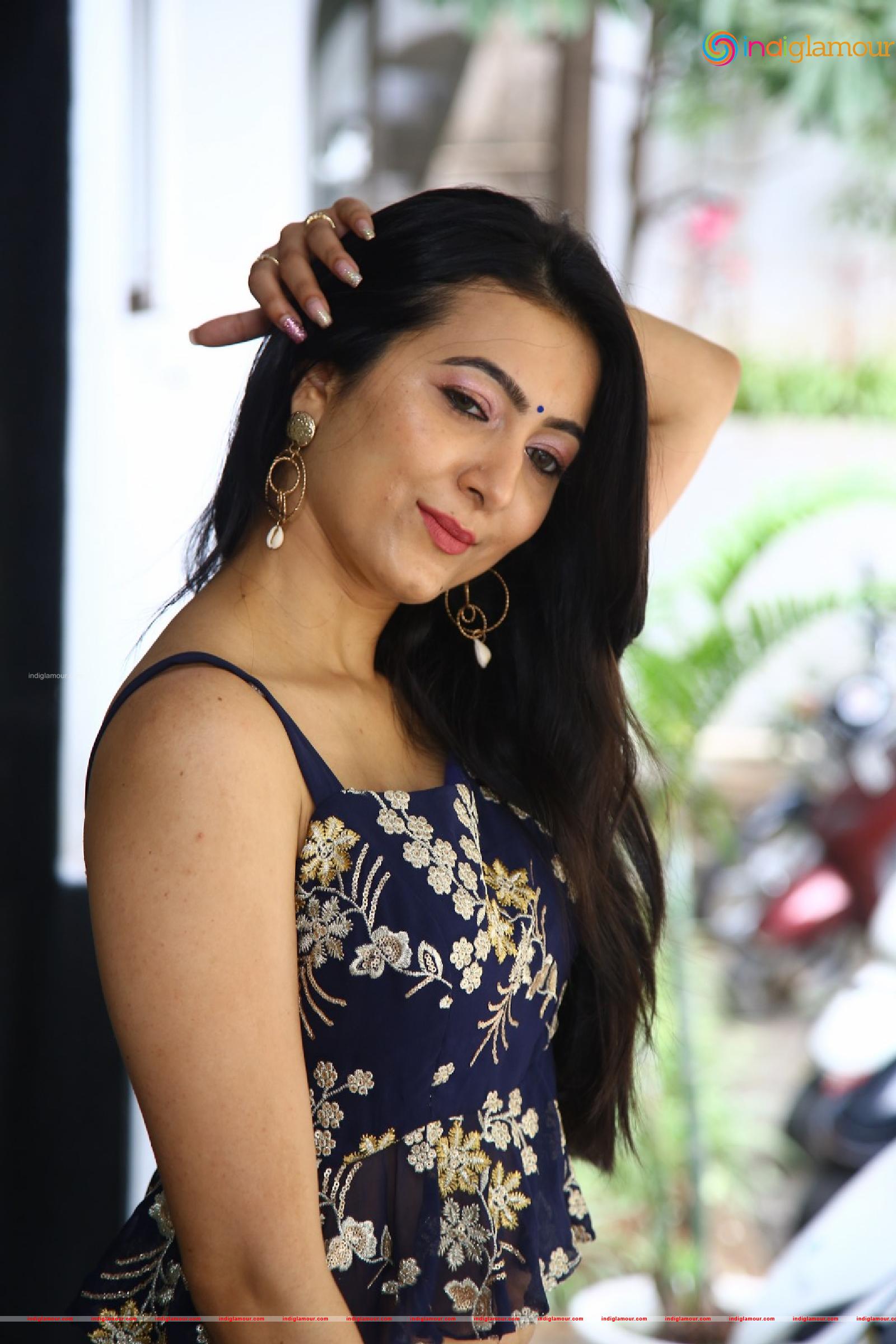 Adhvithi Shetty Actress hd photo