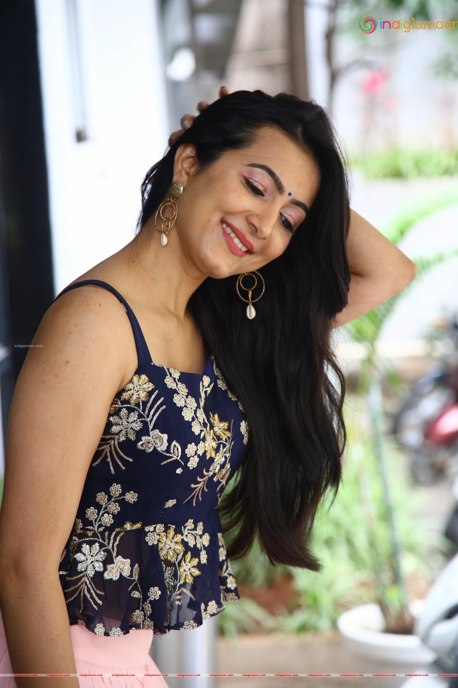 Adhvithi Shetty Actress hd photo