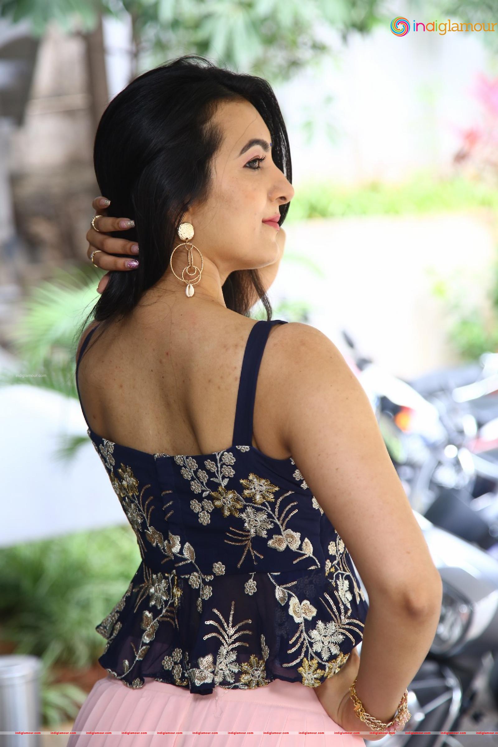 Adhvithi Shetty Actress hd photo