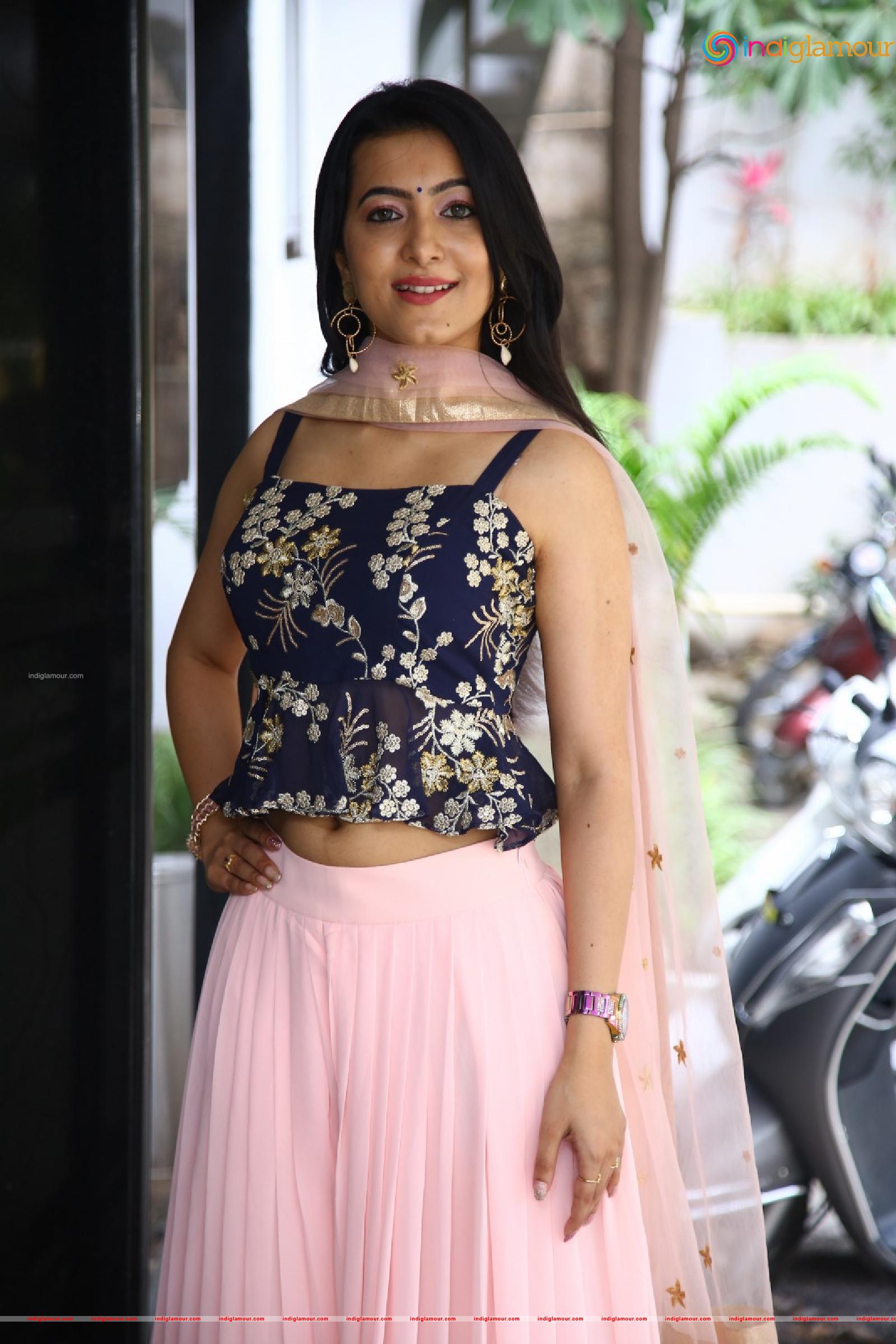 Adhvithi Shetty Actress hd photo