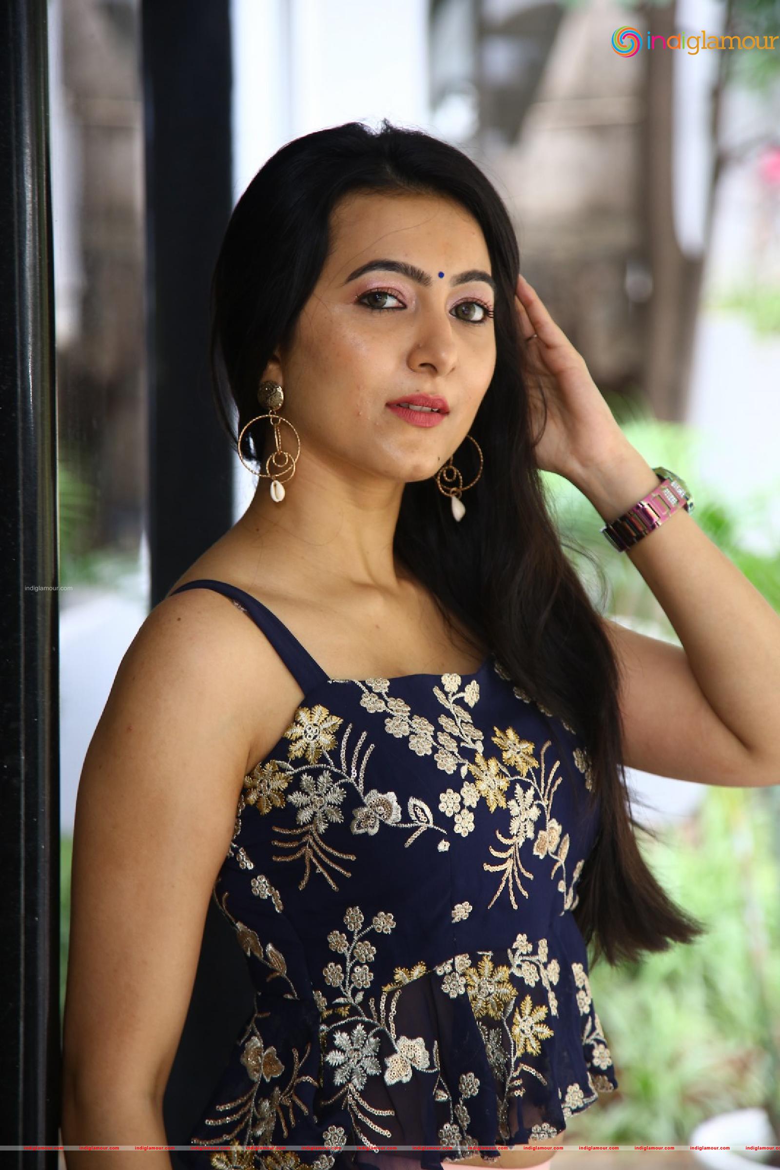 Adhvithi Shetty Actress hd photo