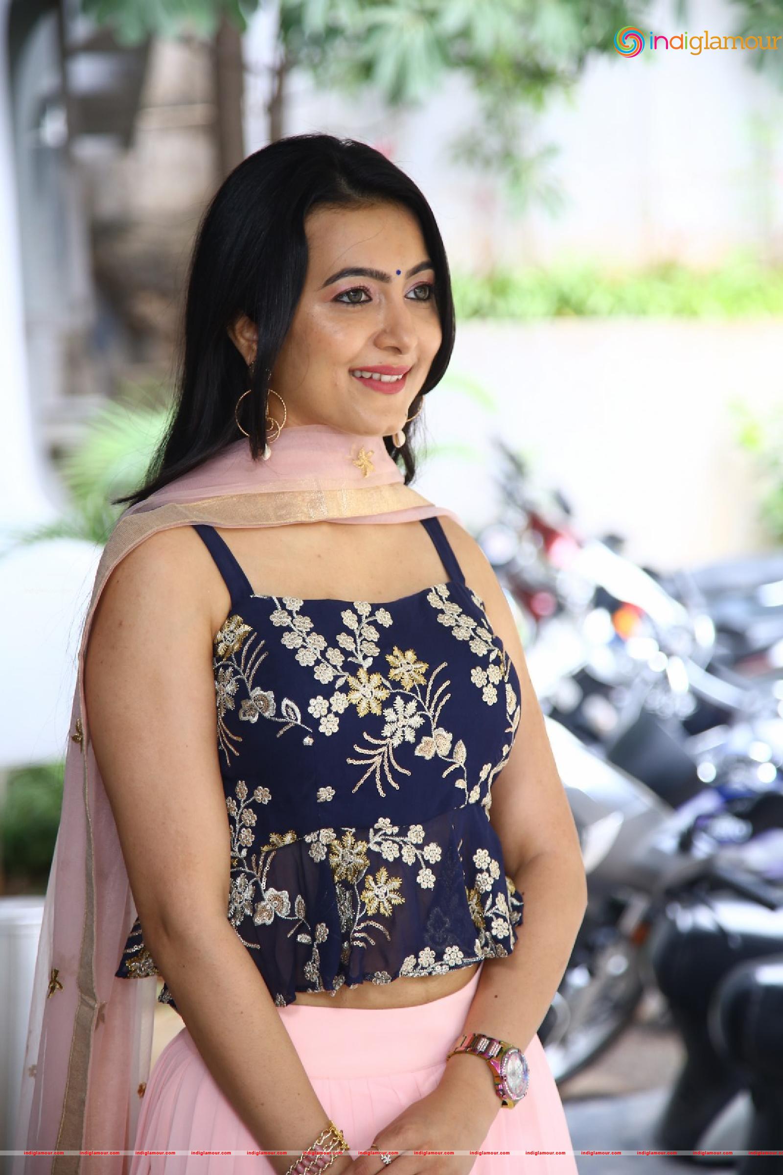 Adhvithi Shetty Actress hd photo