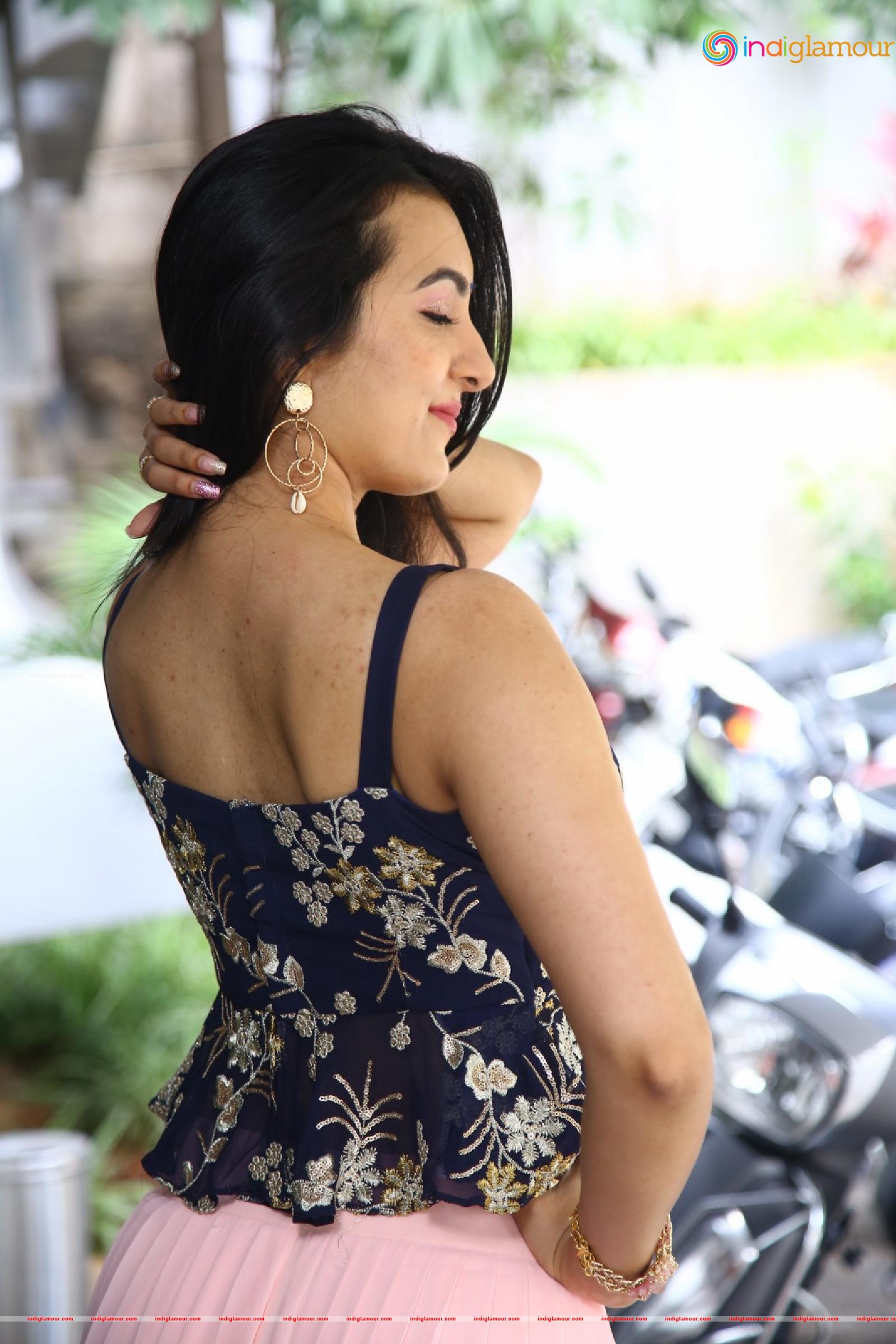 Adhvithi Shetty Actress hd photo