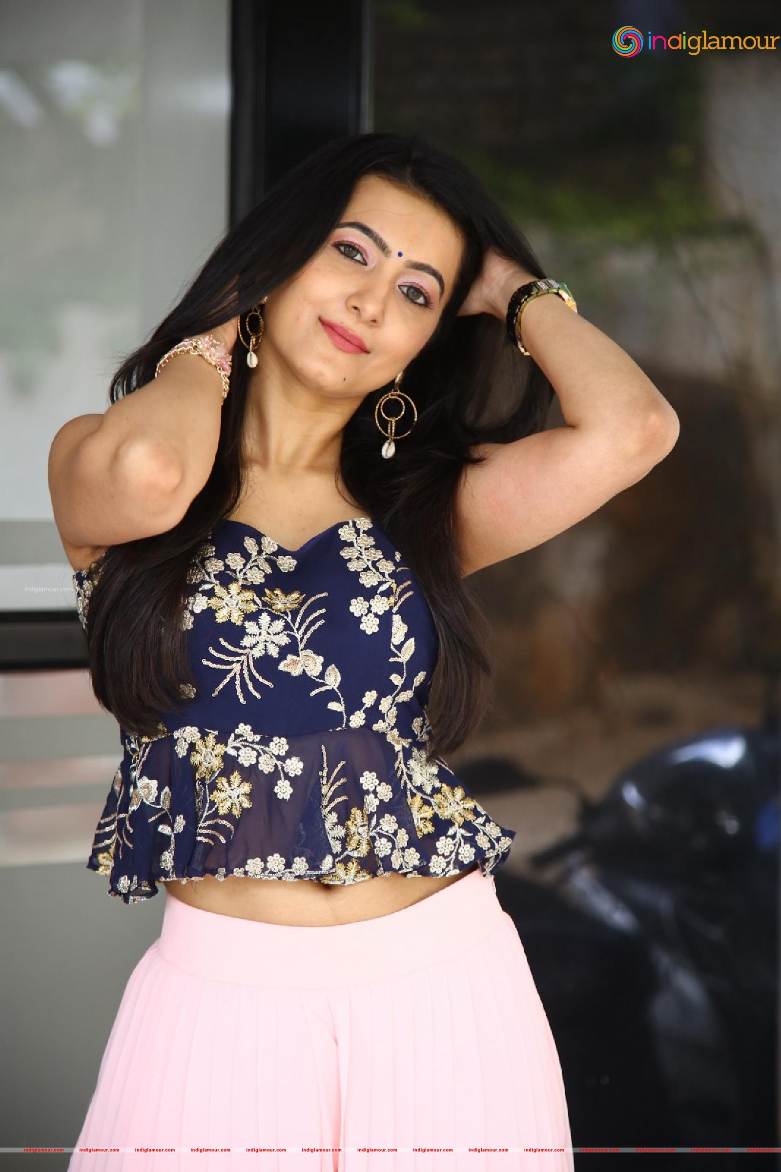 Adhvithi Shetty Actress hd photo