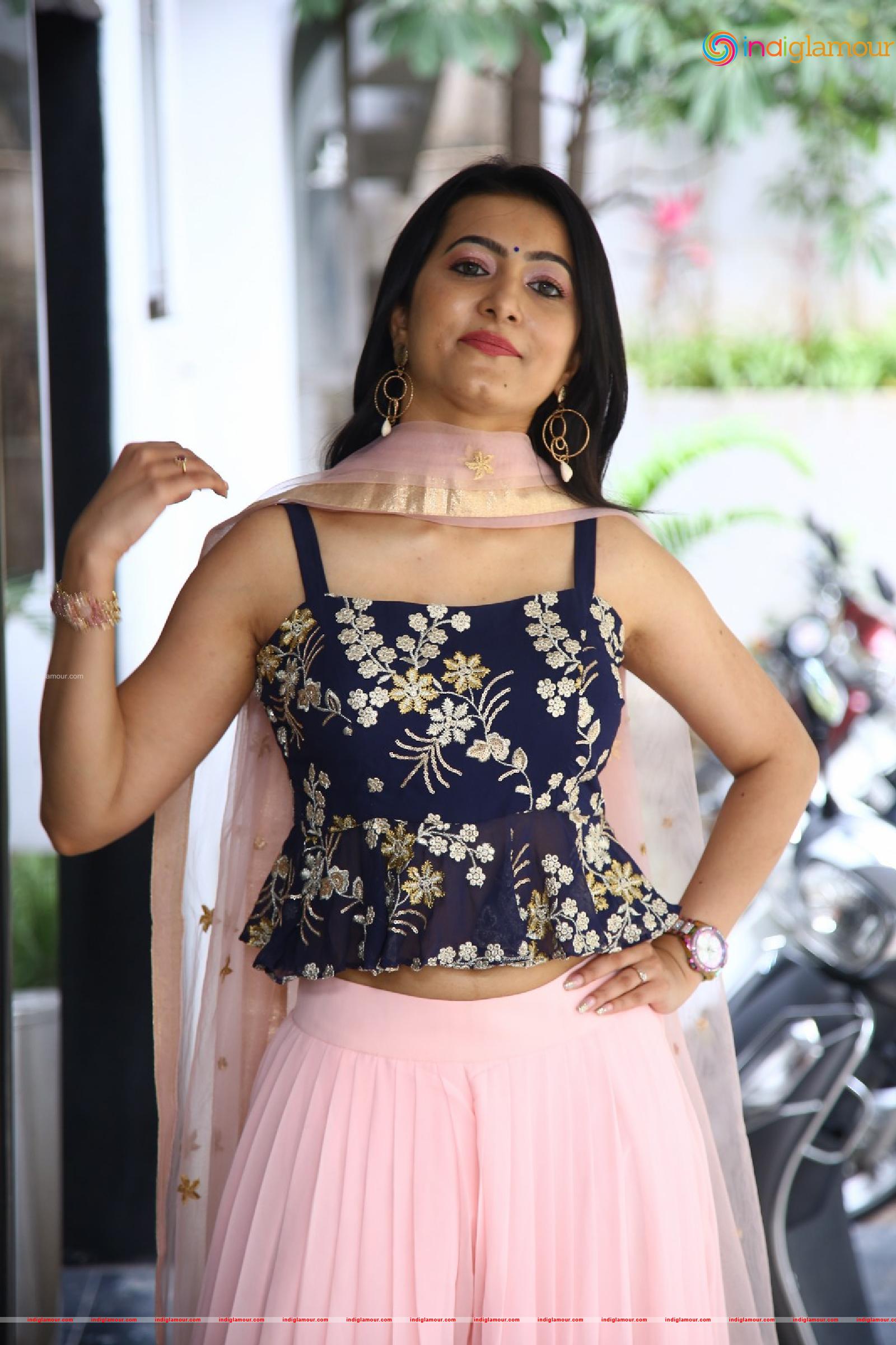 Adhvithi Shetty Actress hd photo
