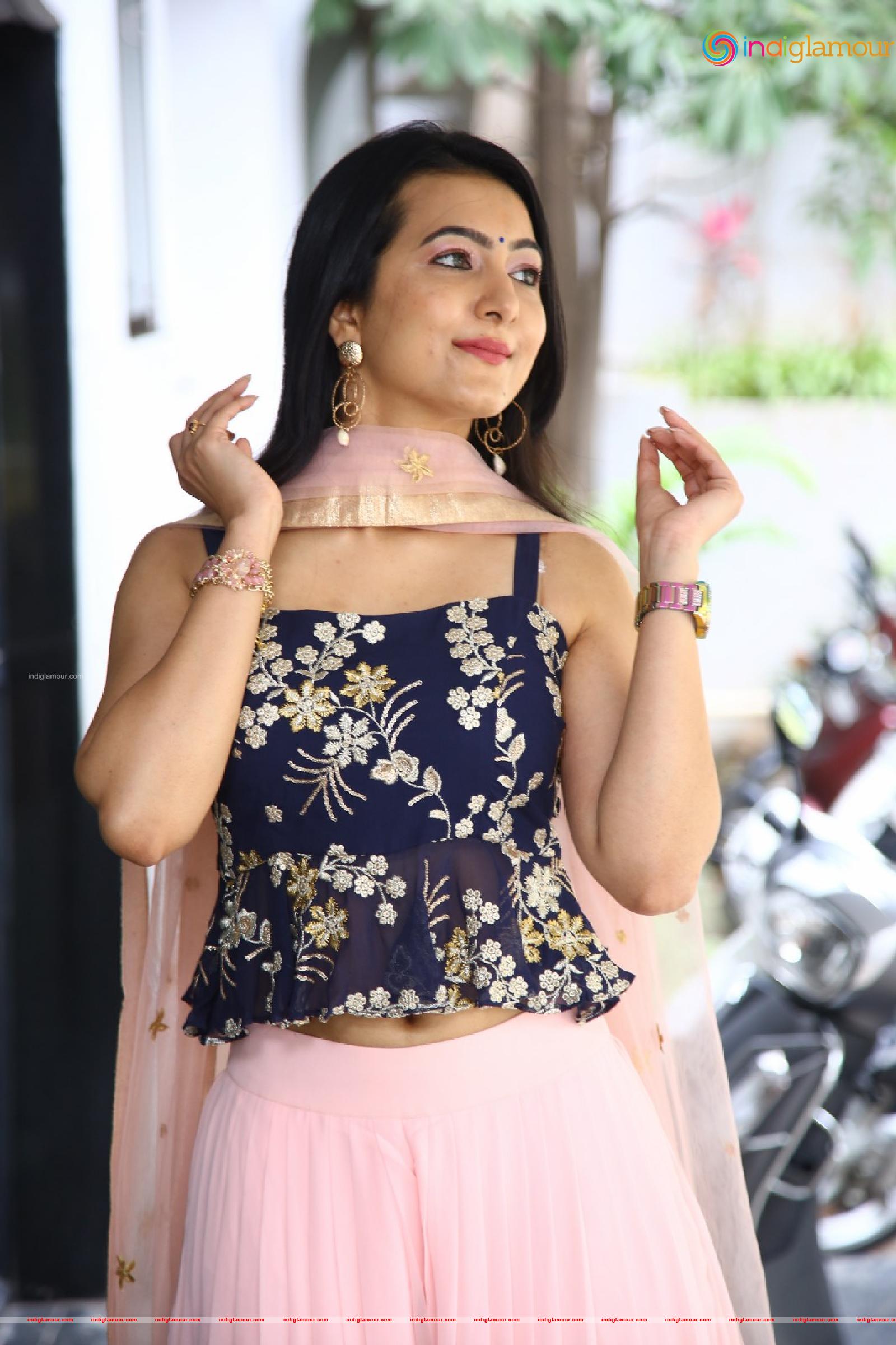 Adhvithi Shetty Actress hd photo