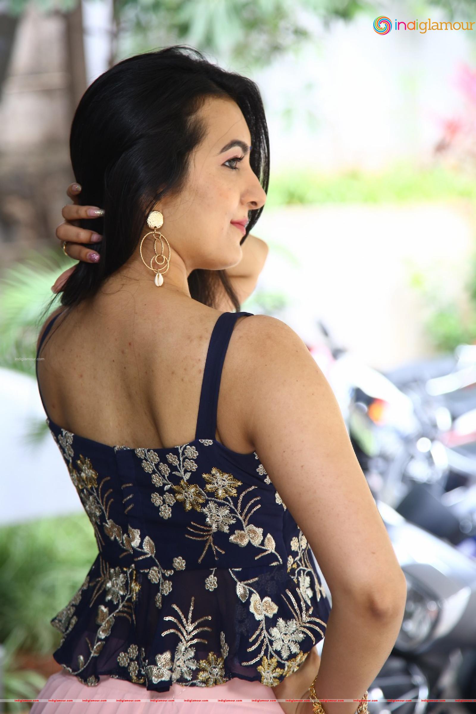 Adhvithi Shetty Actress hd photo