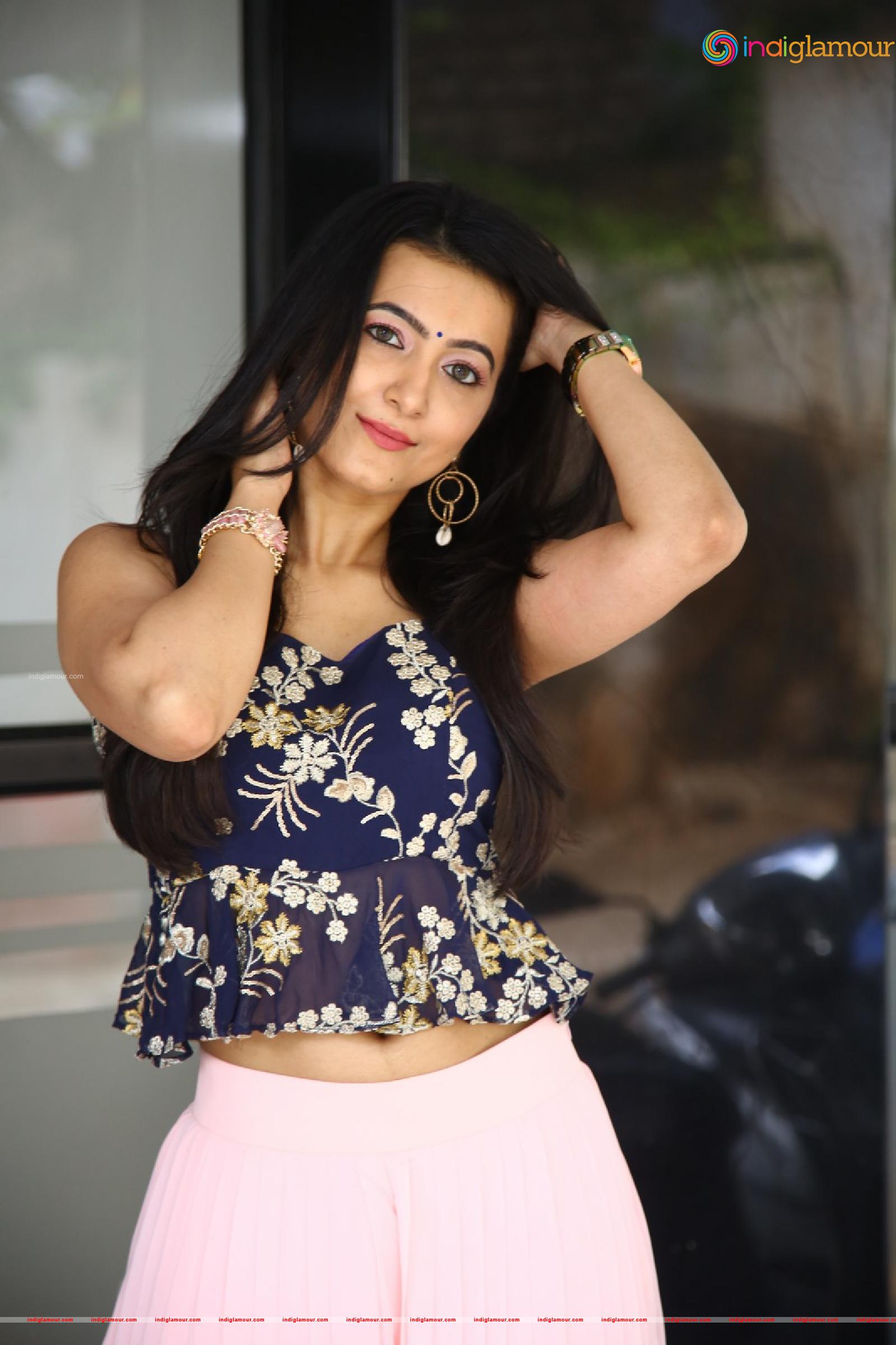 Adhvithi Shetty Actress hd photo