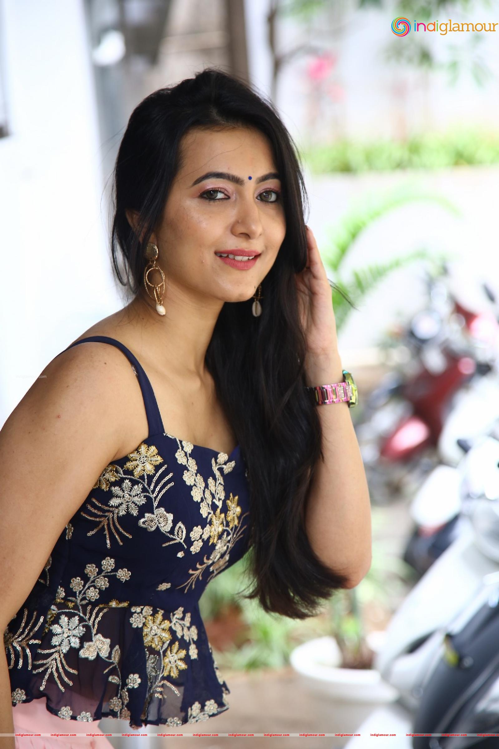 Adhvithi Shetty Actress hd photo