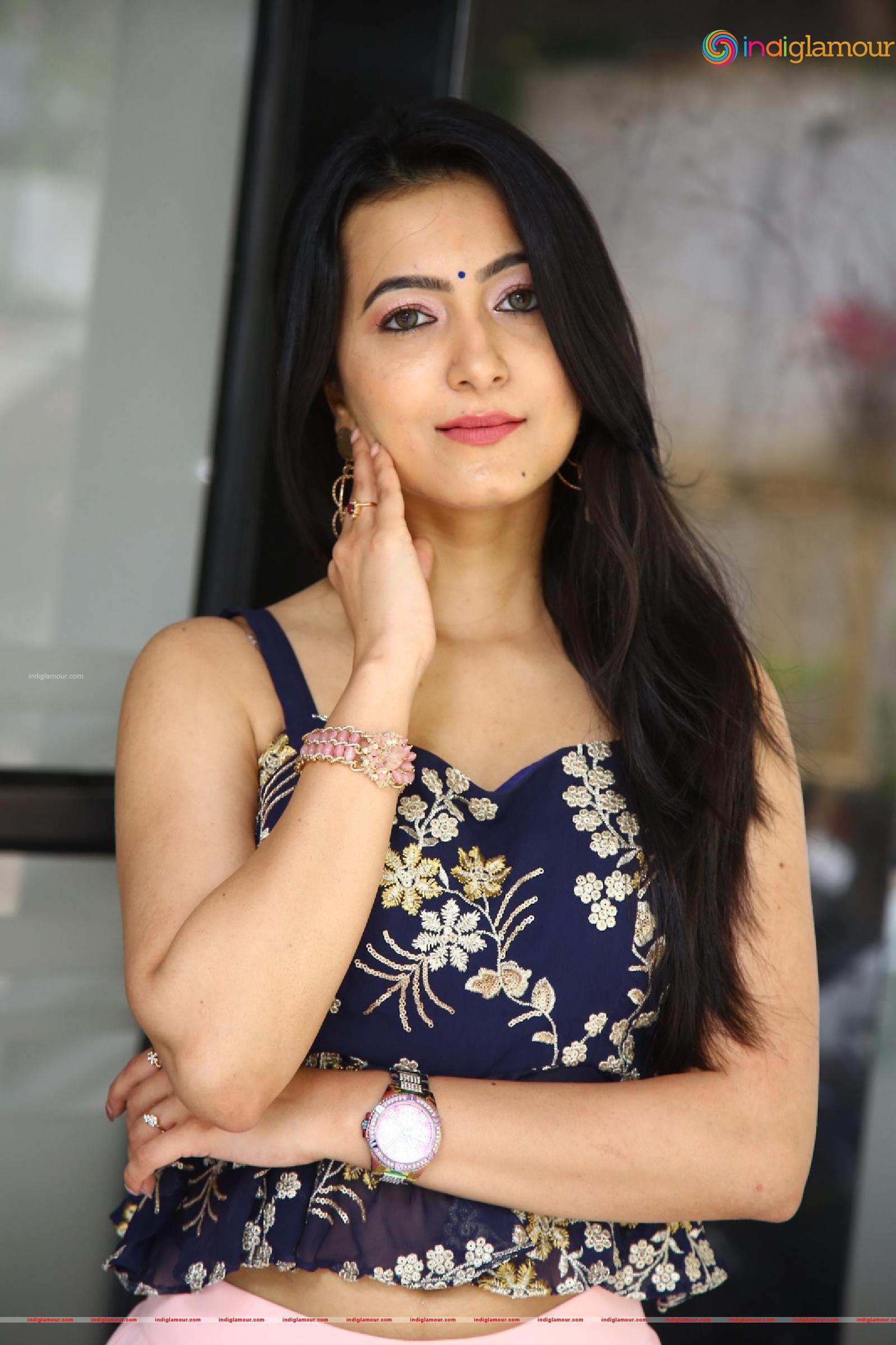 Adhvithi Shetty Actress hd photo