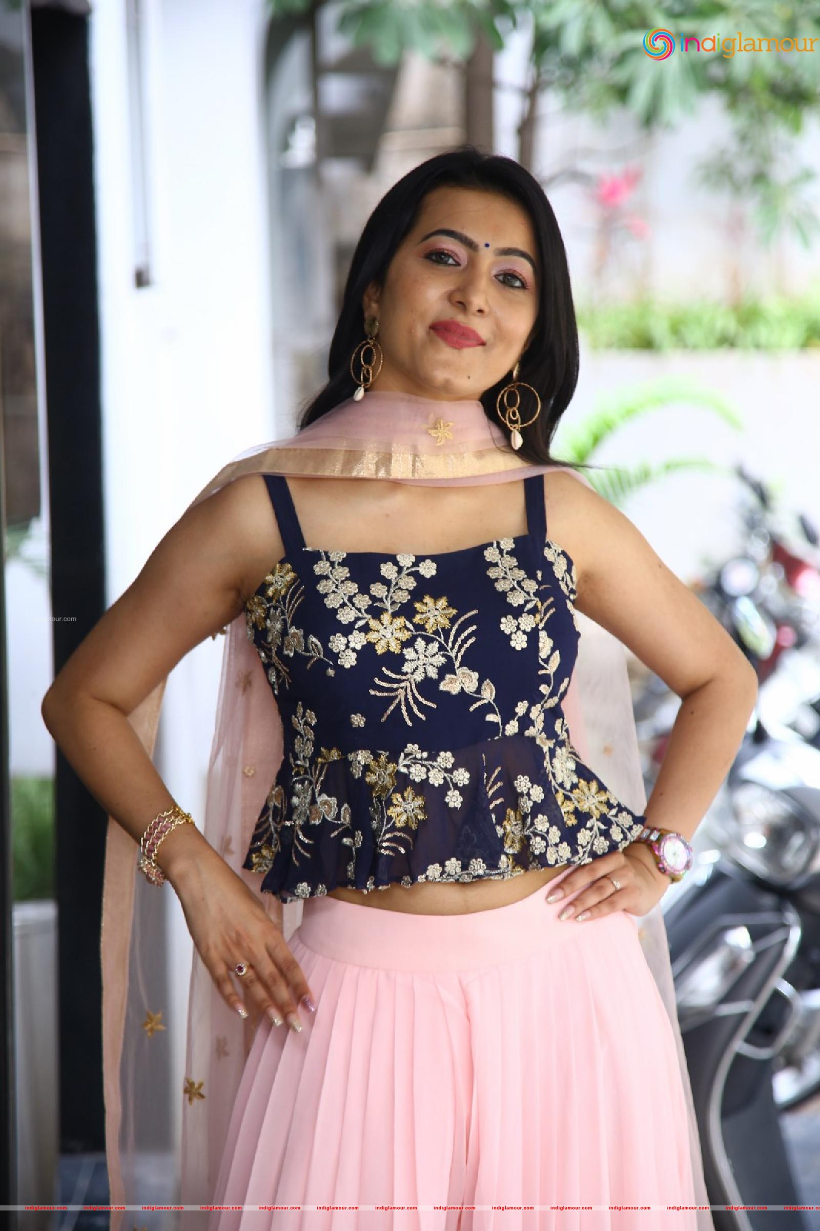 Adhvithi Shetty Actress hd photo