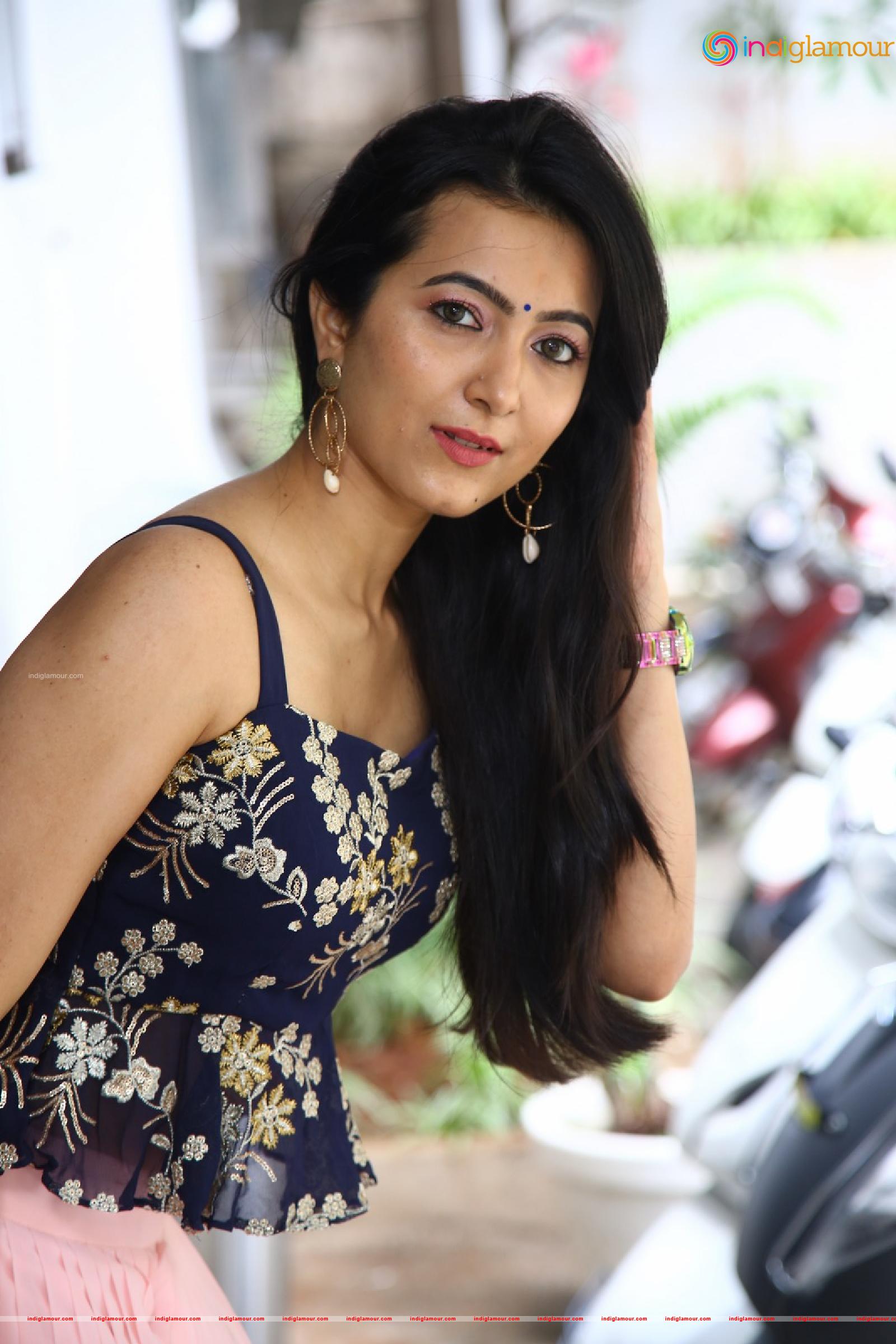 Adhvithi Shetty Actress hd photo