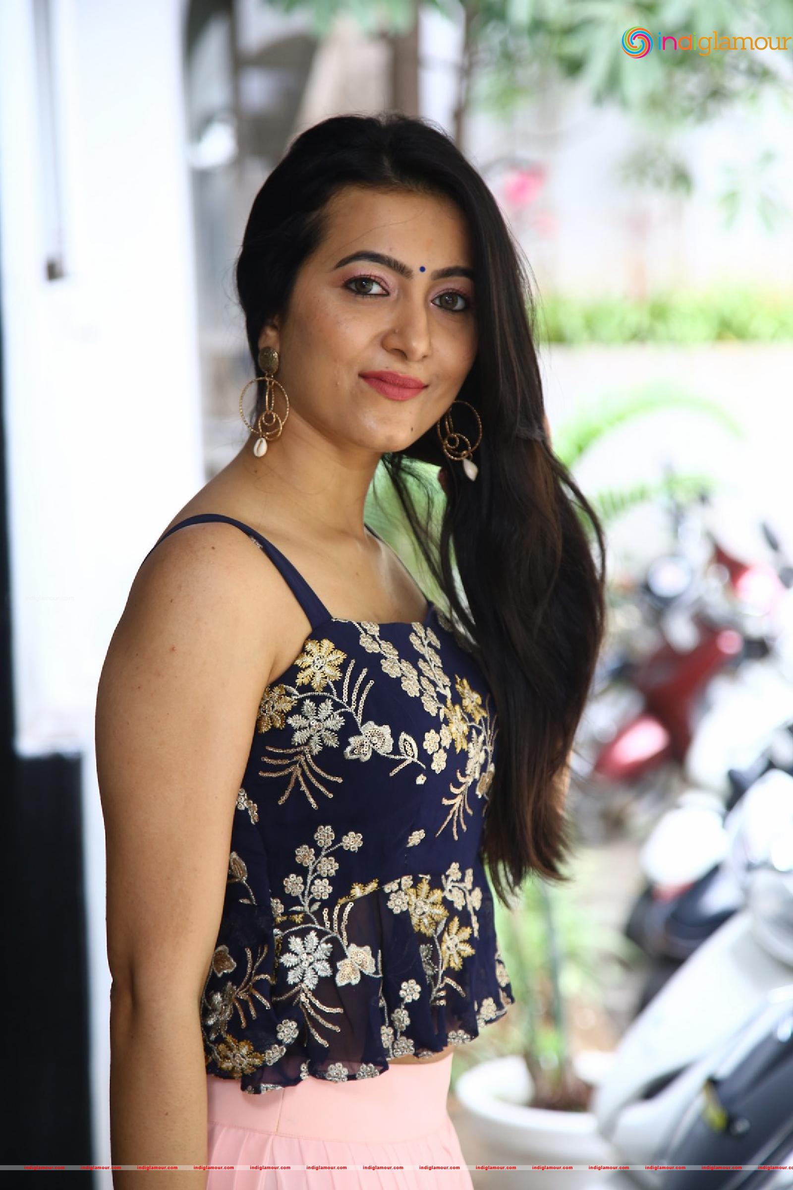 Adhvithi Shetty Actress hd photo