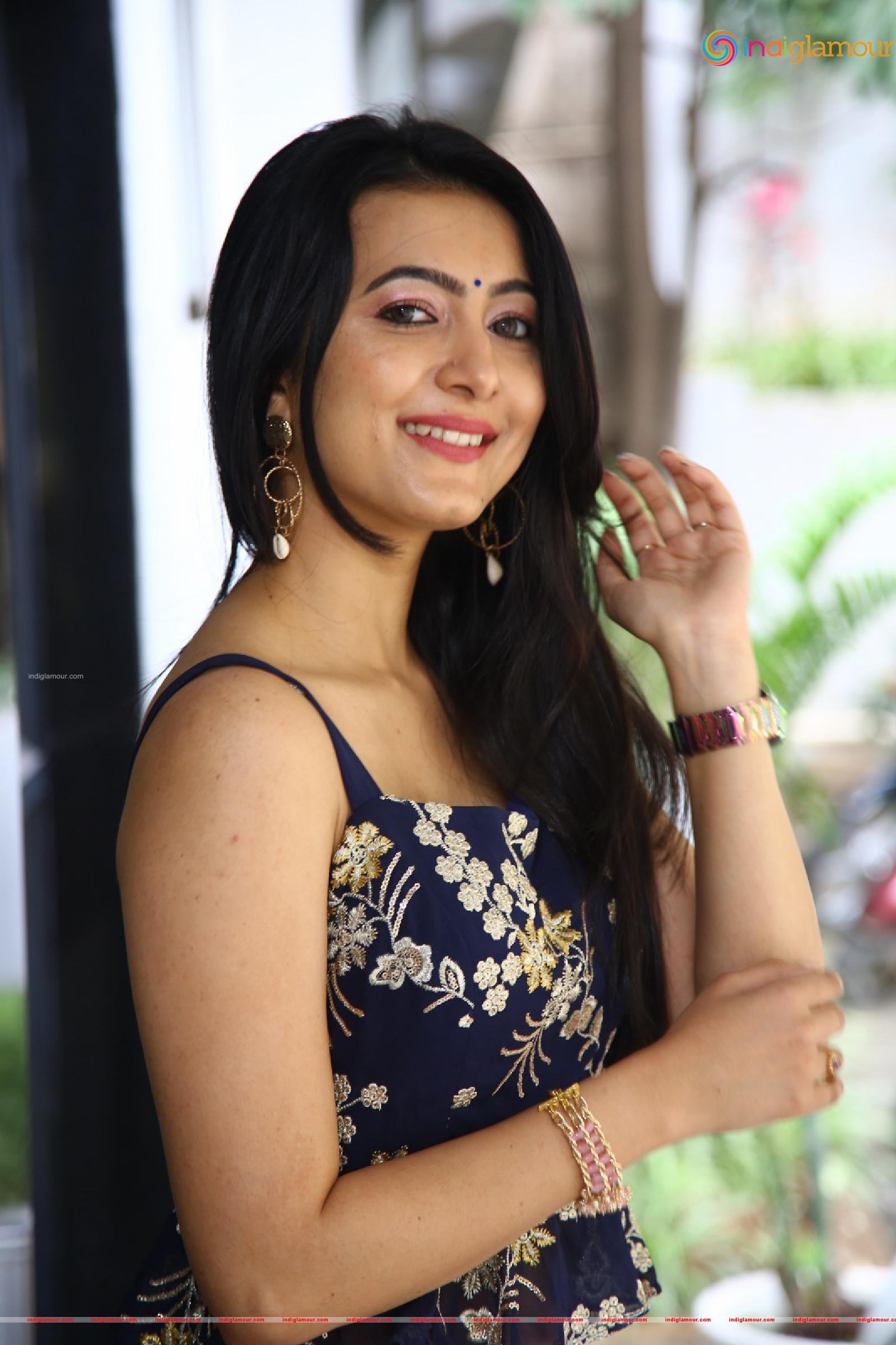 Adhvithi Shetty Actress hd photo