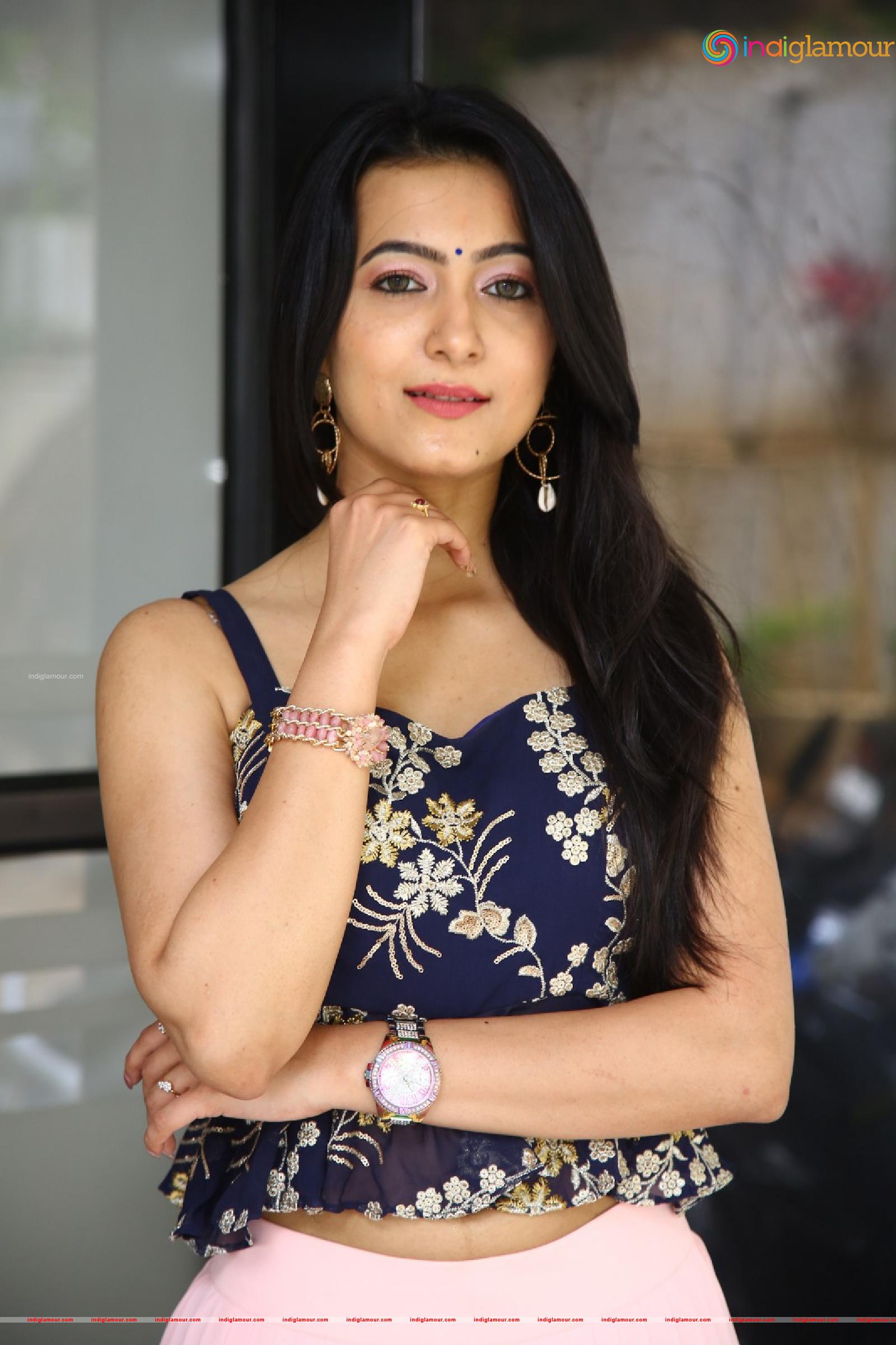 Adhvithi Shetty Actress hd photo