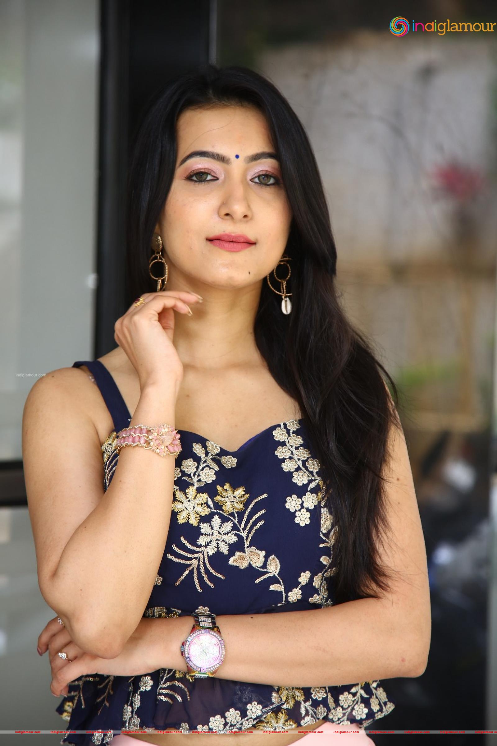 Adhvithi Shetty Actress hd photo