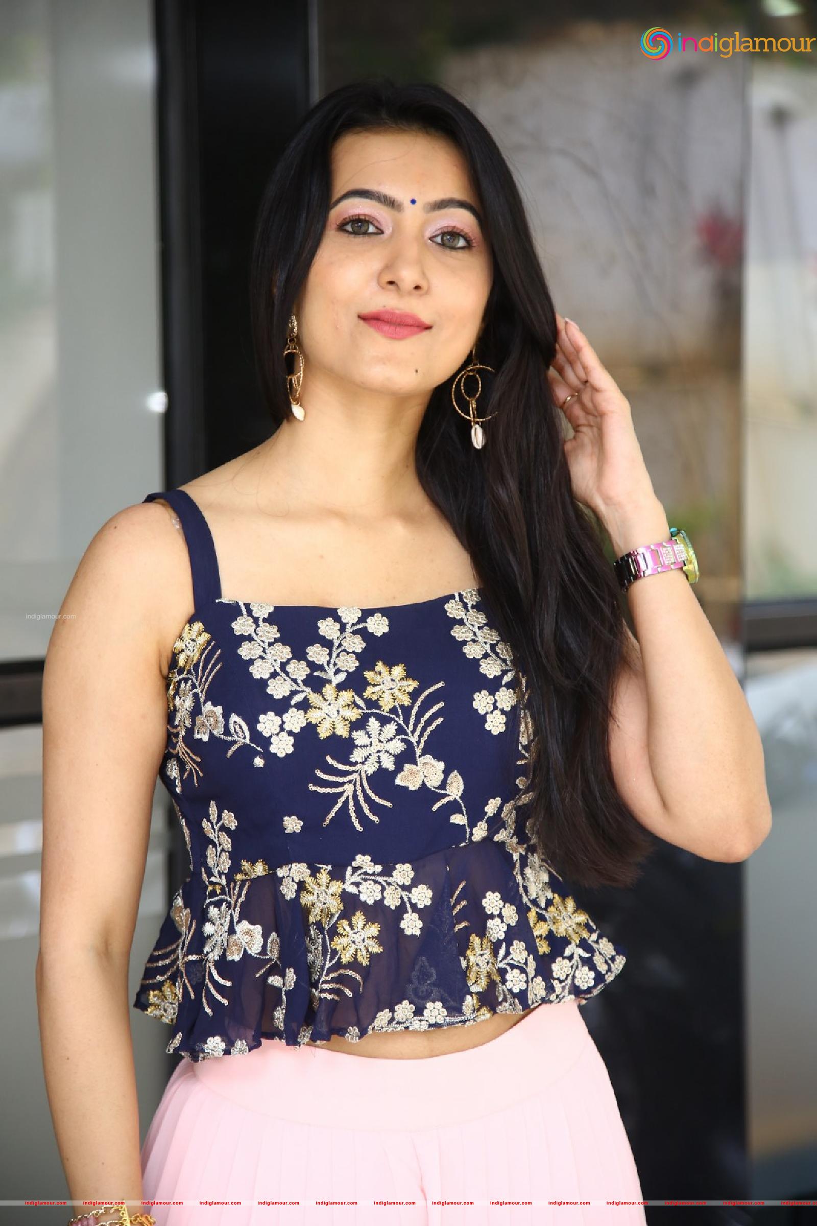 Adhvithi Shetty Actress hd photo