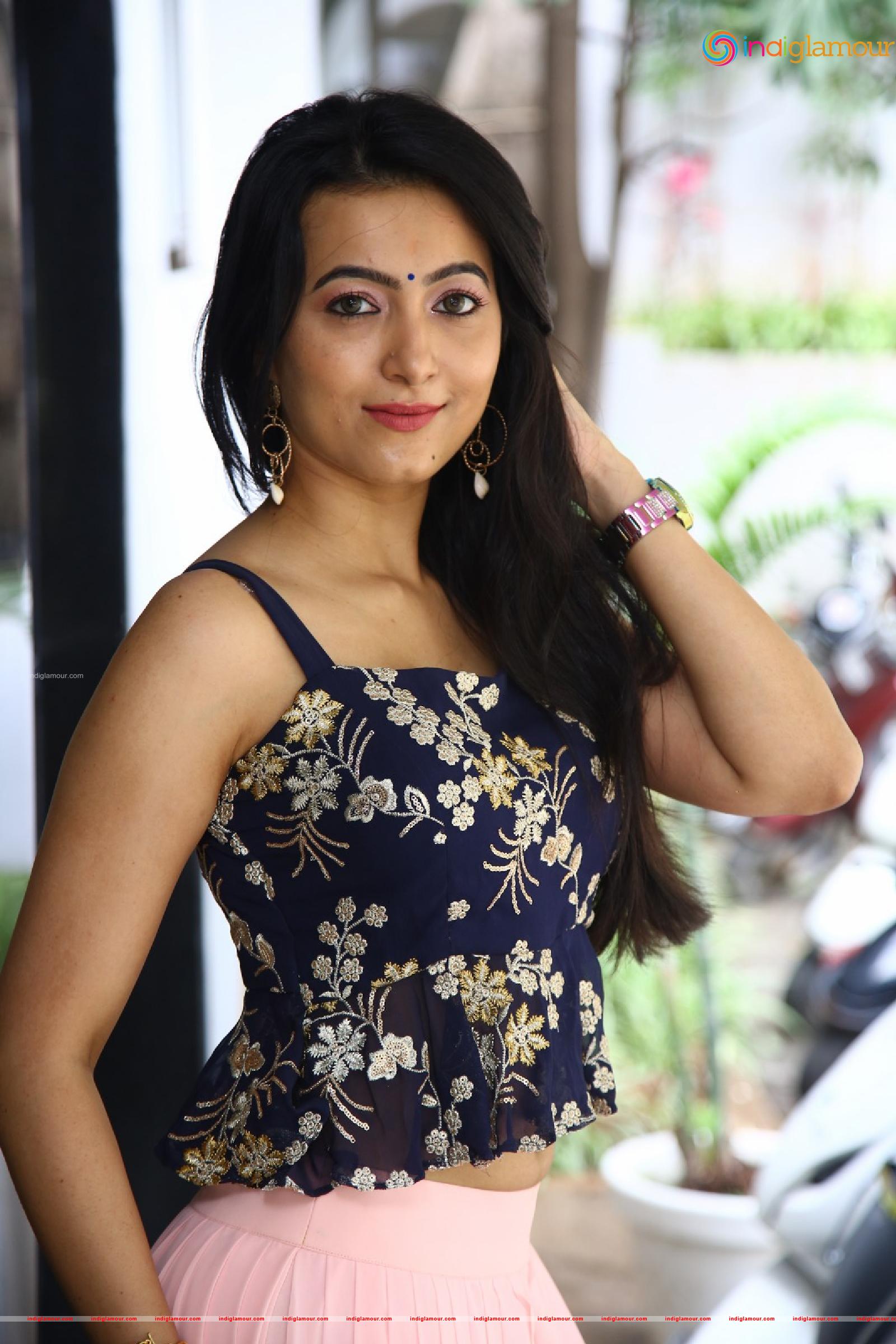 Adhvithi Shetty Actress hd photo