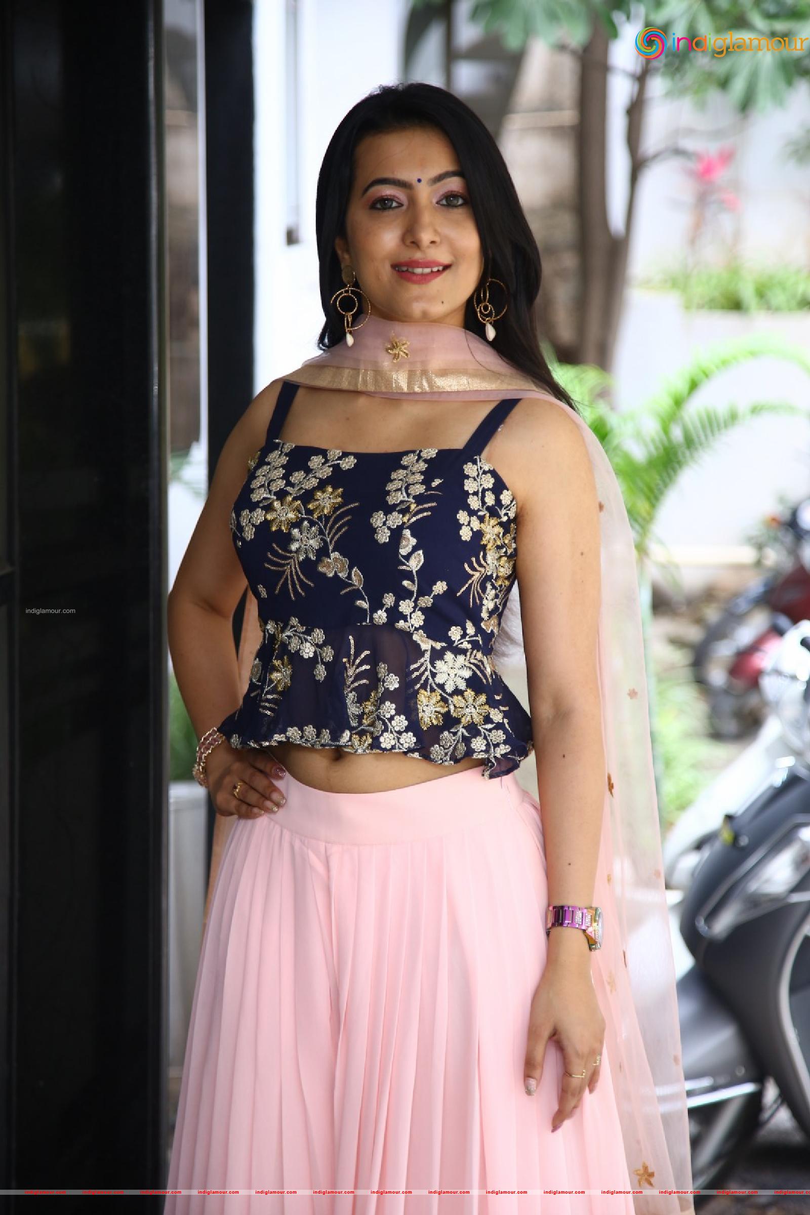 Adhvithi Shetty Actress hd photo