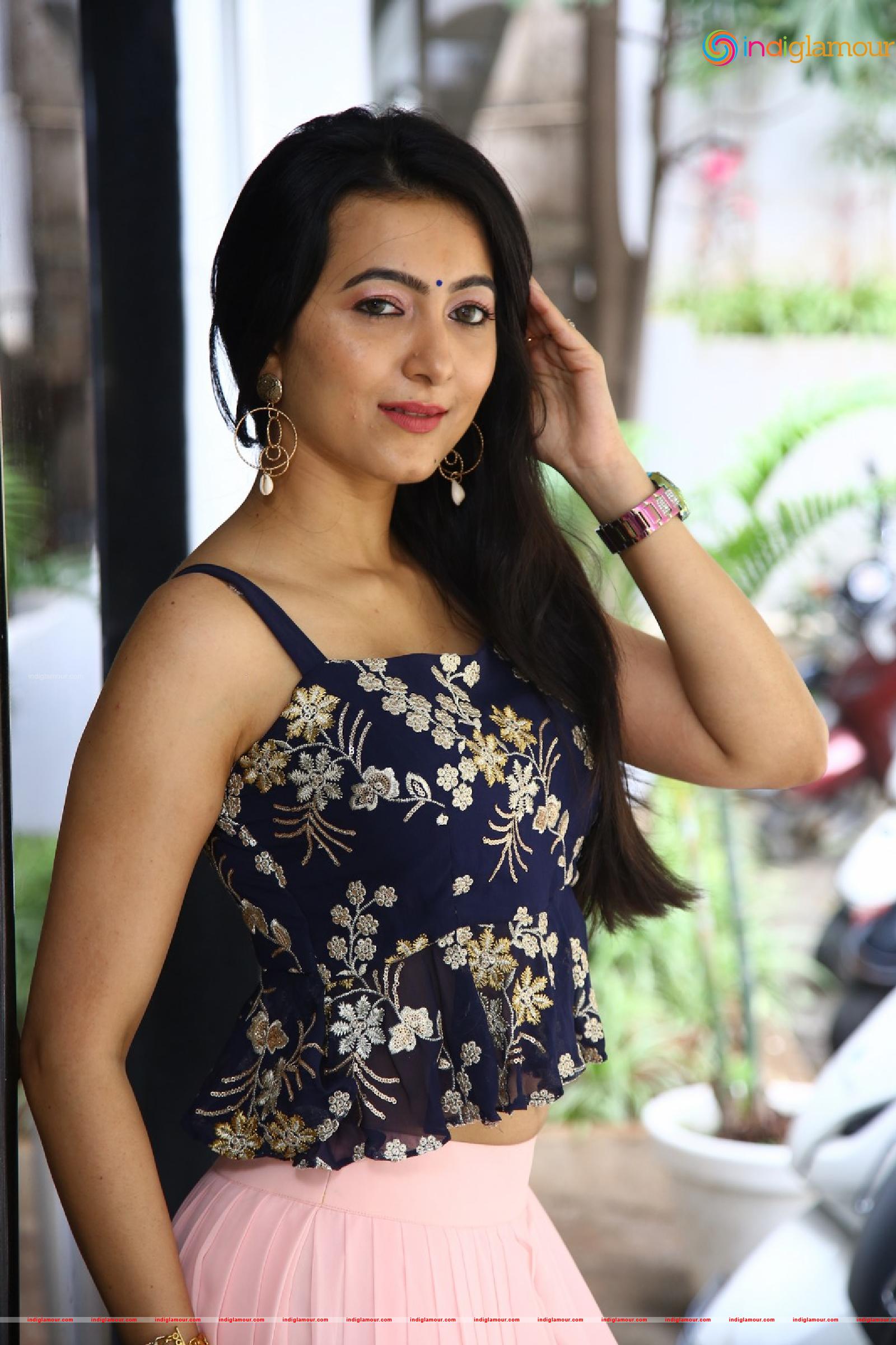 Adhvithi Shetty Actress hd photo