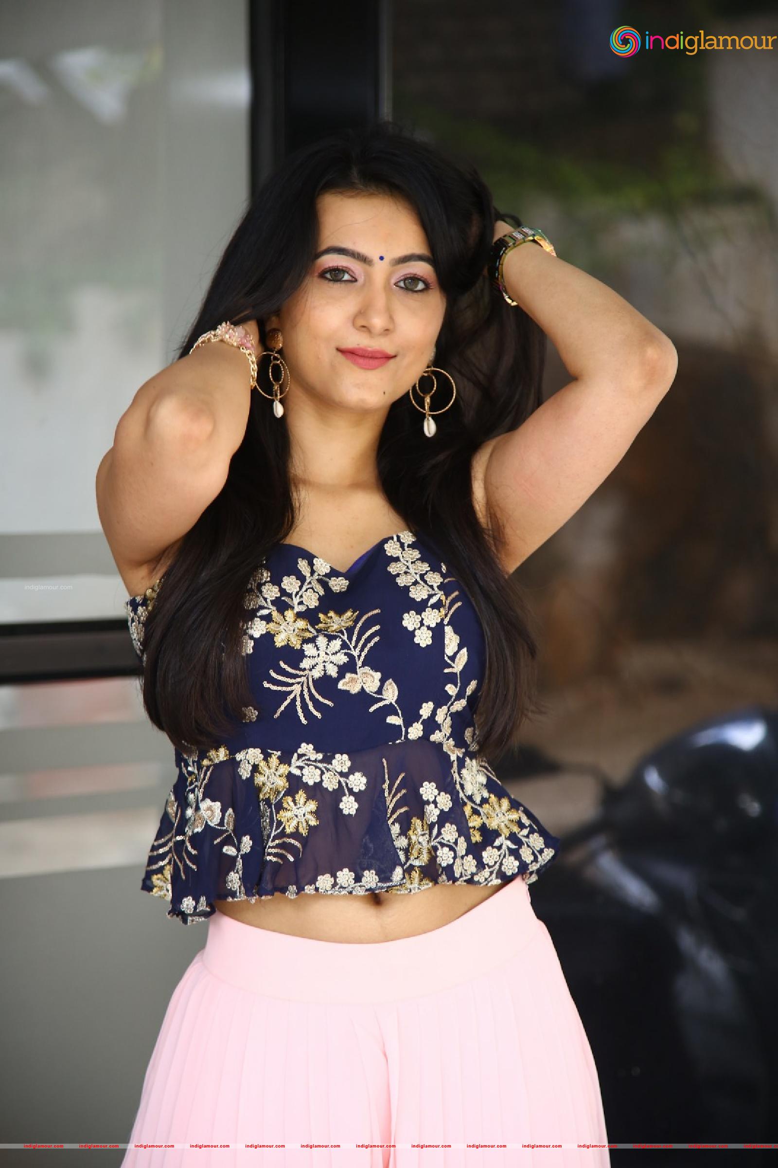 Adhvithi Shetty Actress hd photo