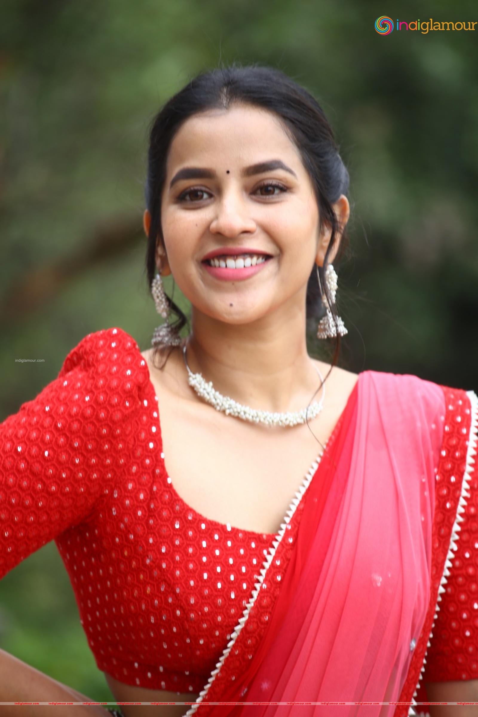 Komalee Prasad Actress hd photo