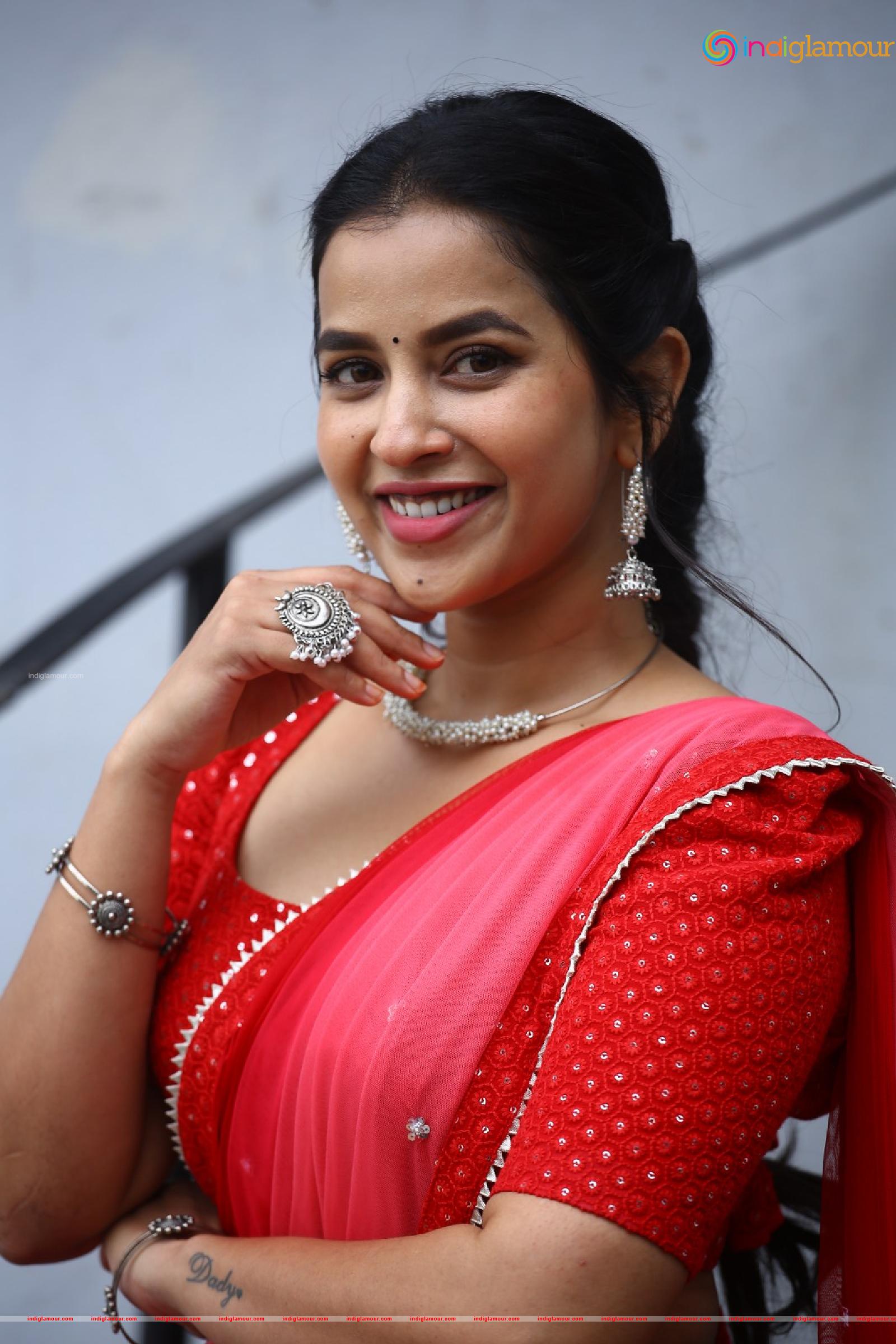 Komalee Prasad Actress hd photo