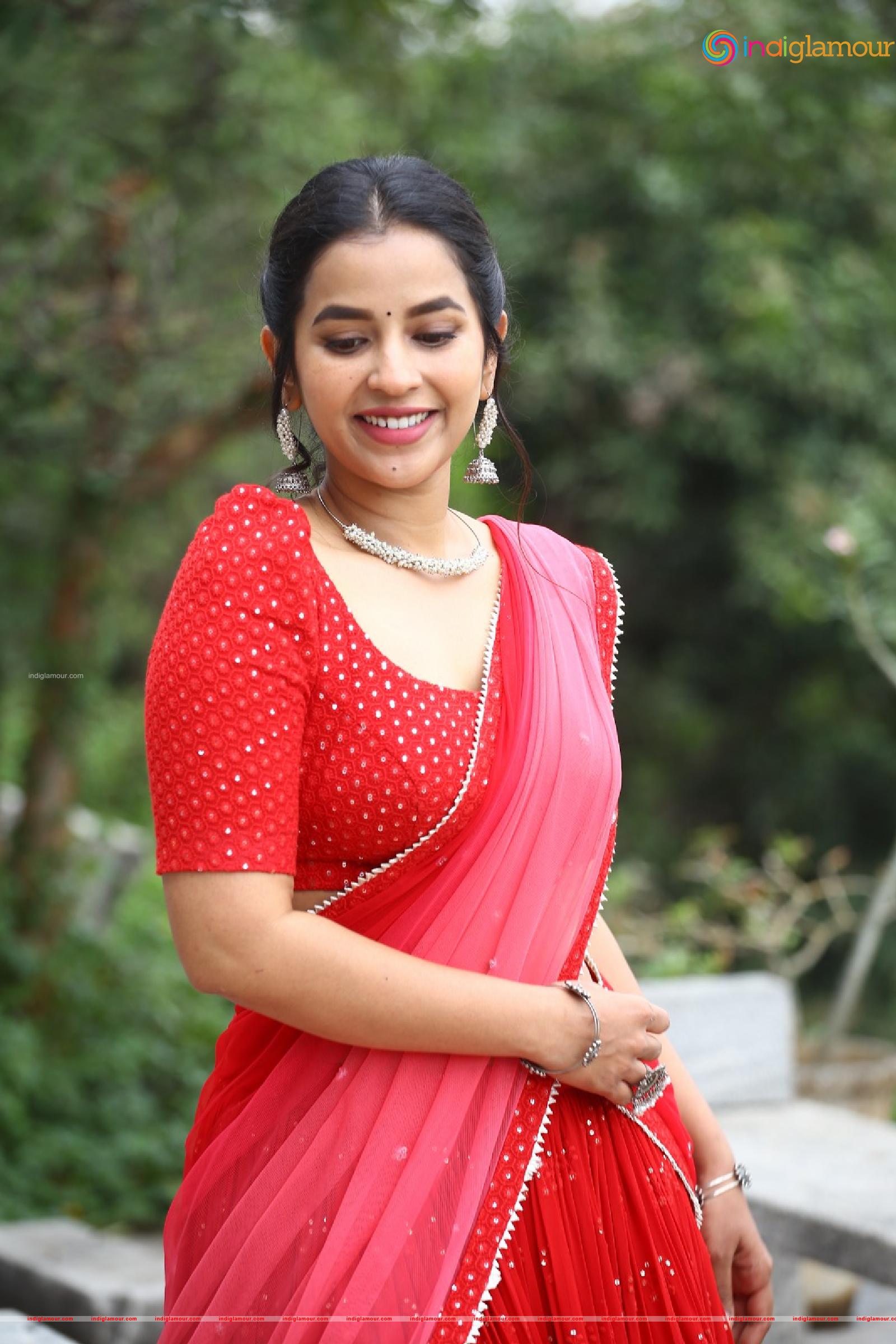Komalee Prasad Actress hd photo