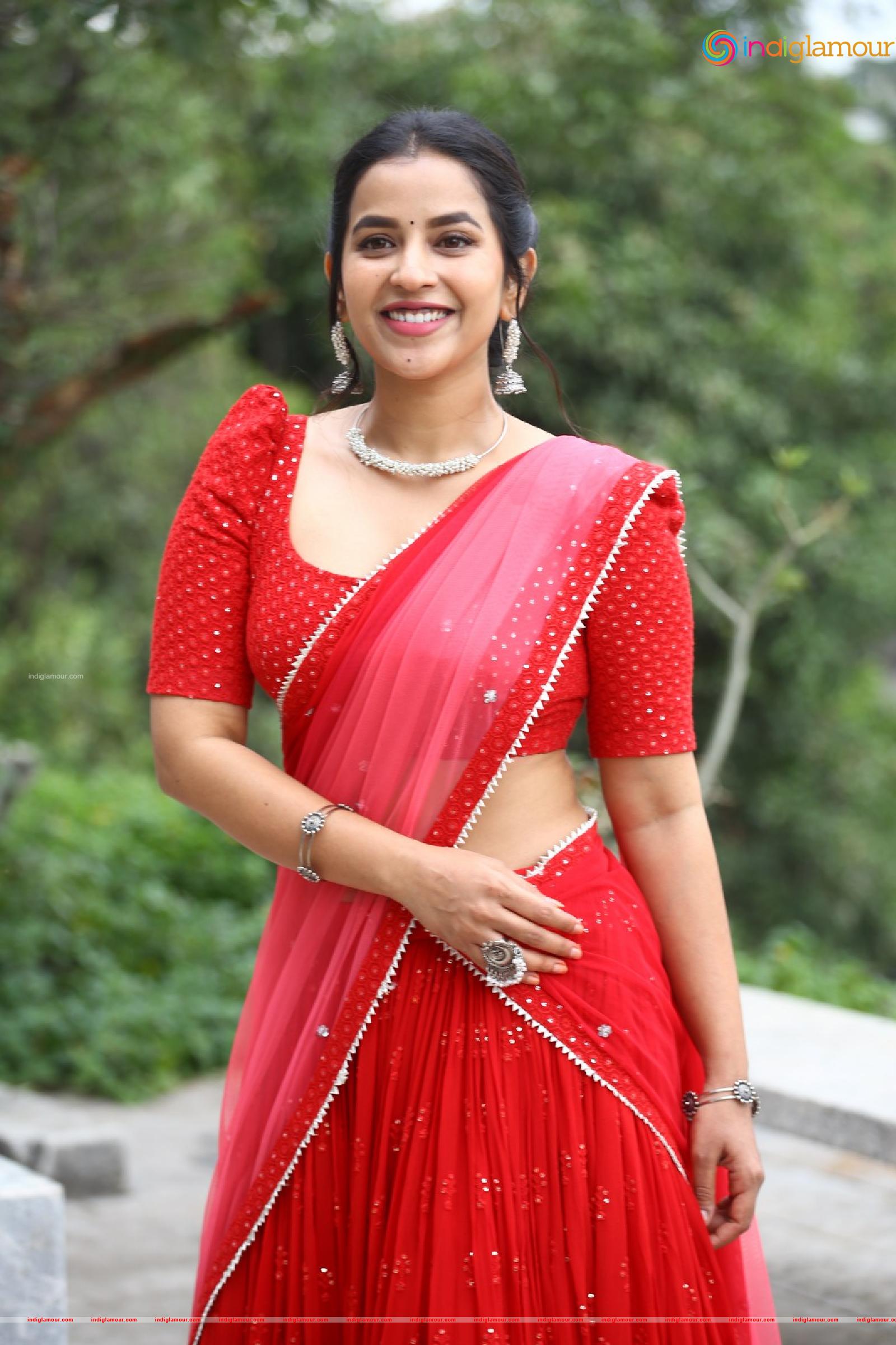 Komalee Prasad Actress hd photo