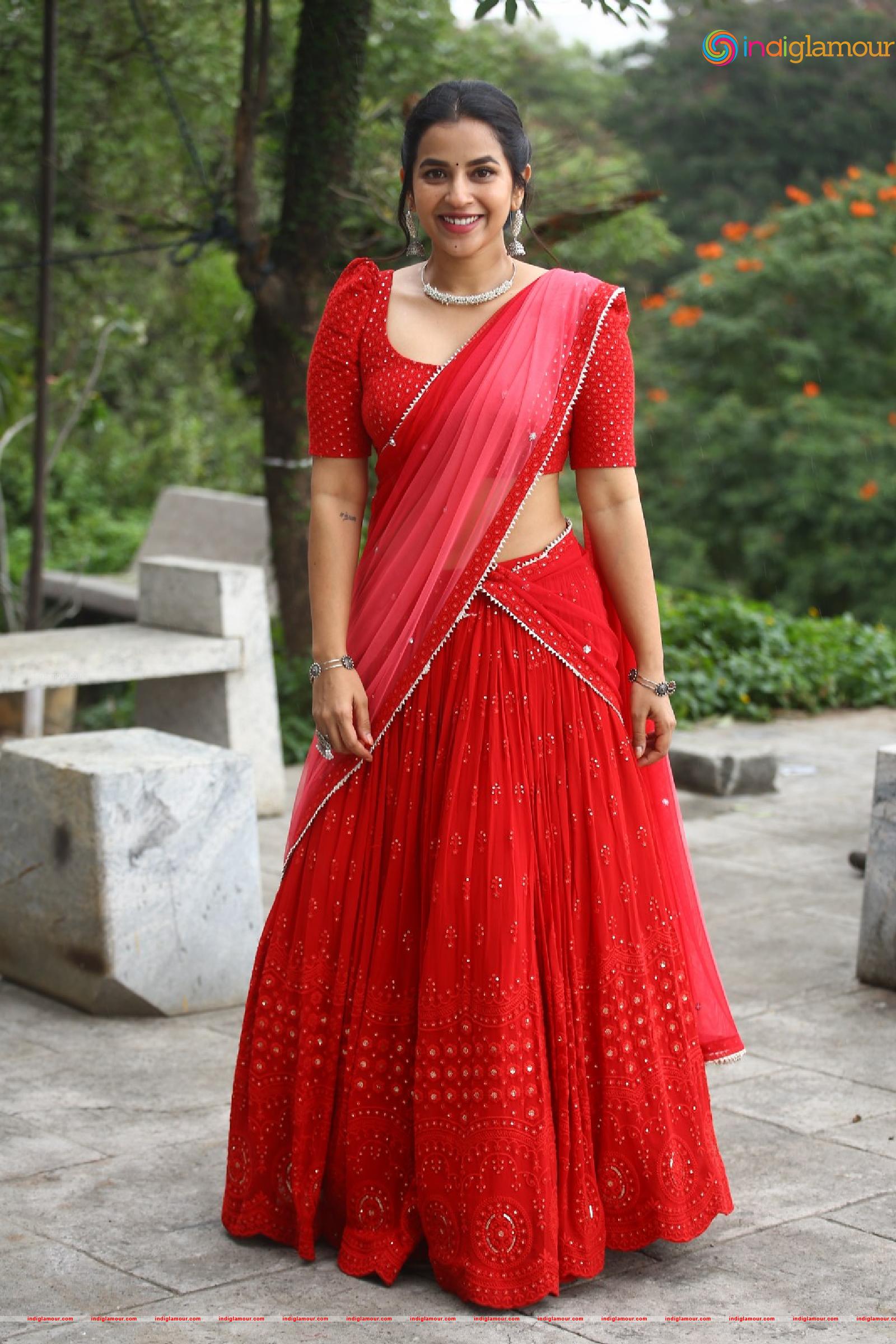 Komalee Prasad Actress hd photo