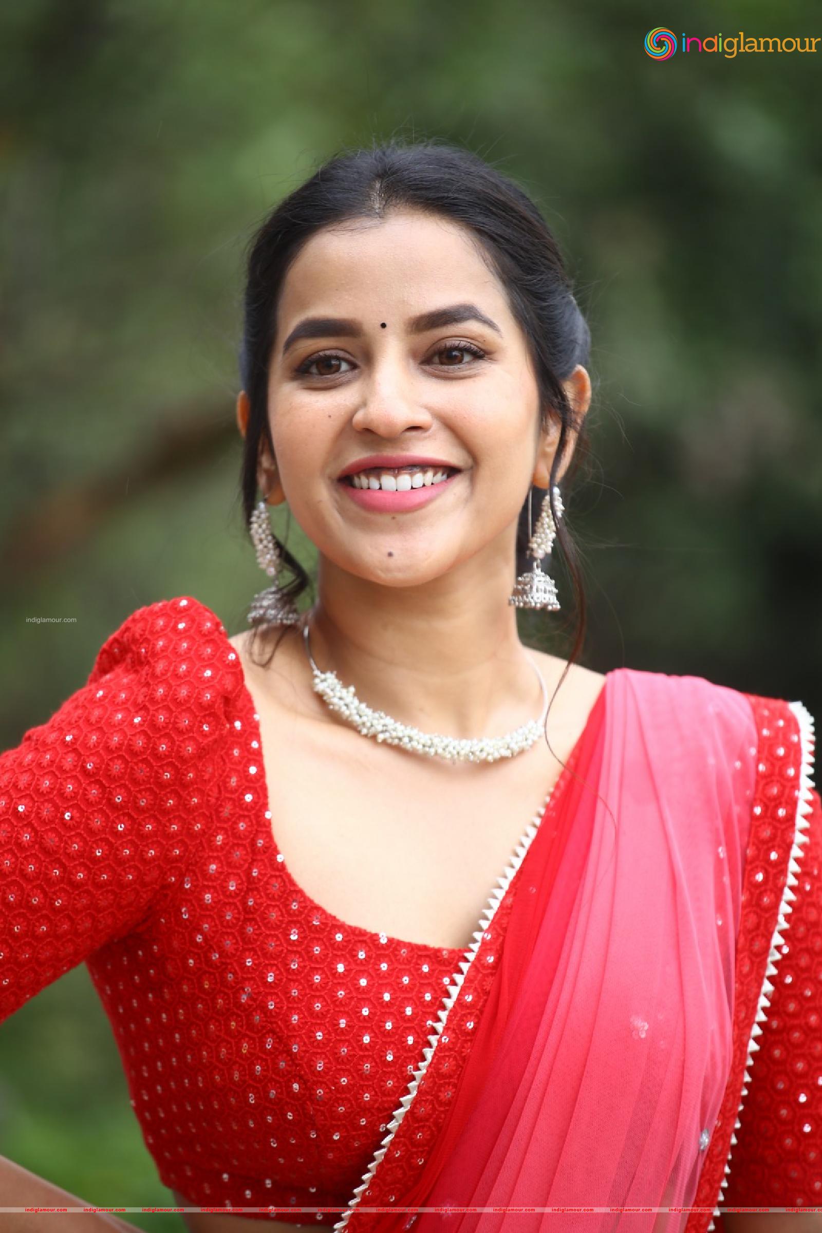 Komalee Prasad Actress hd photo