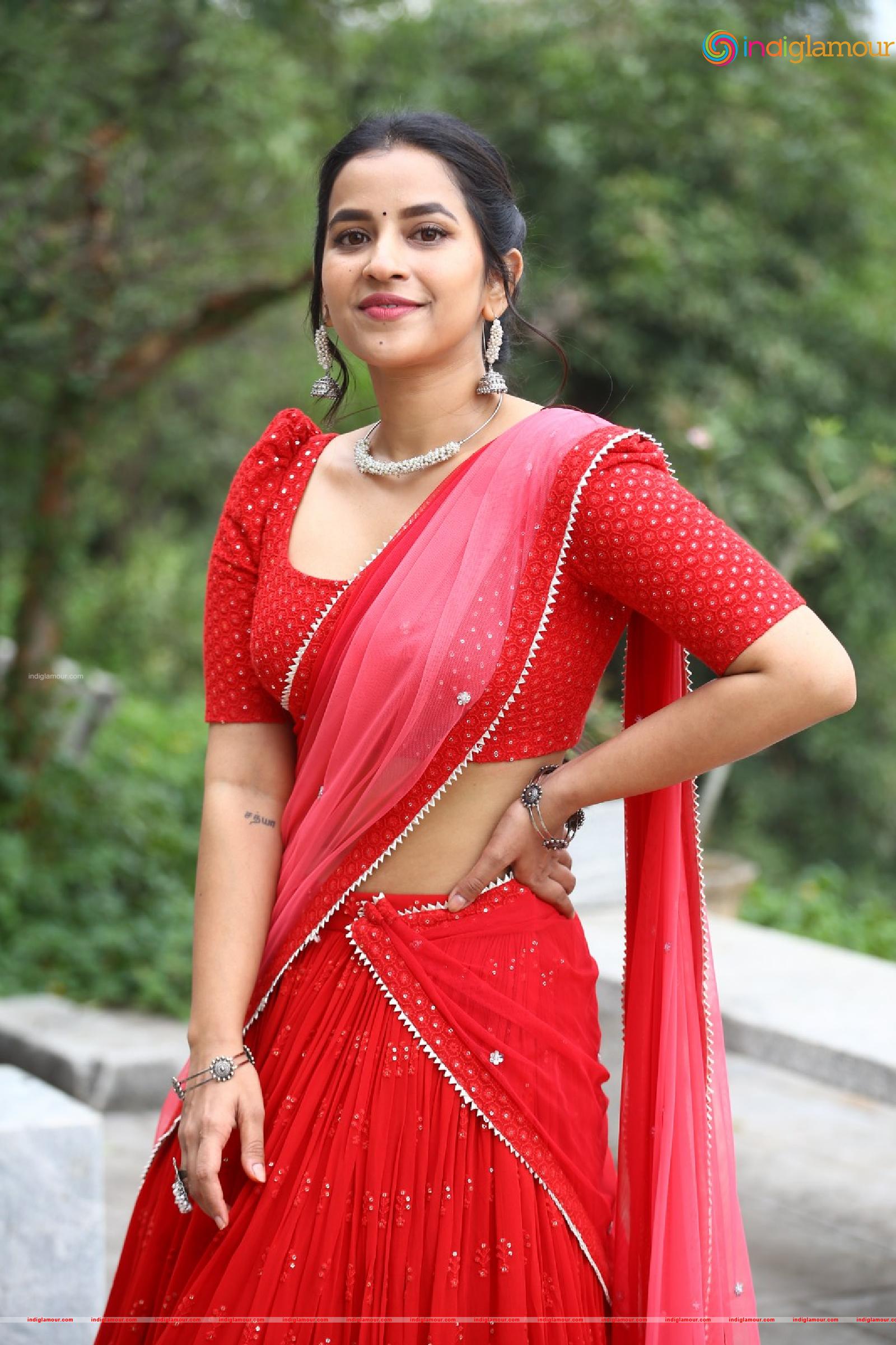 Komalee Prasad Actress hd photo