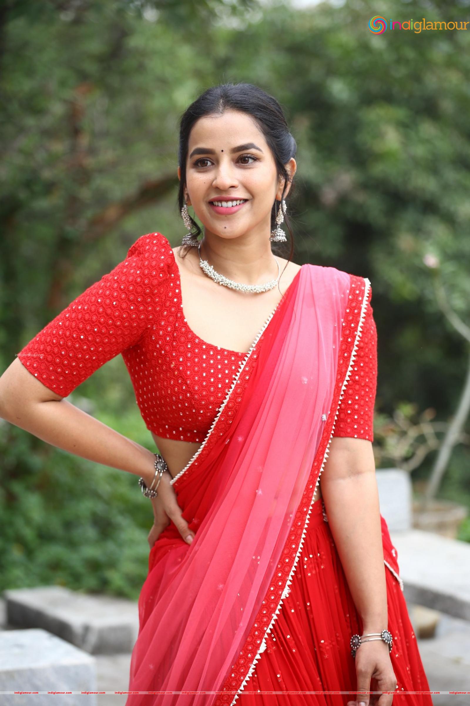 Komalee Prasad Actress hd photo