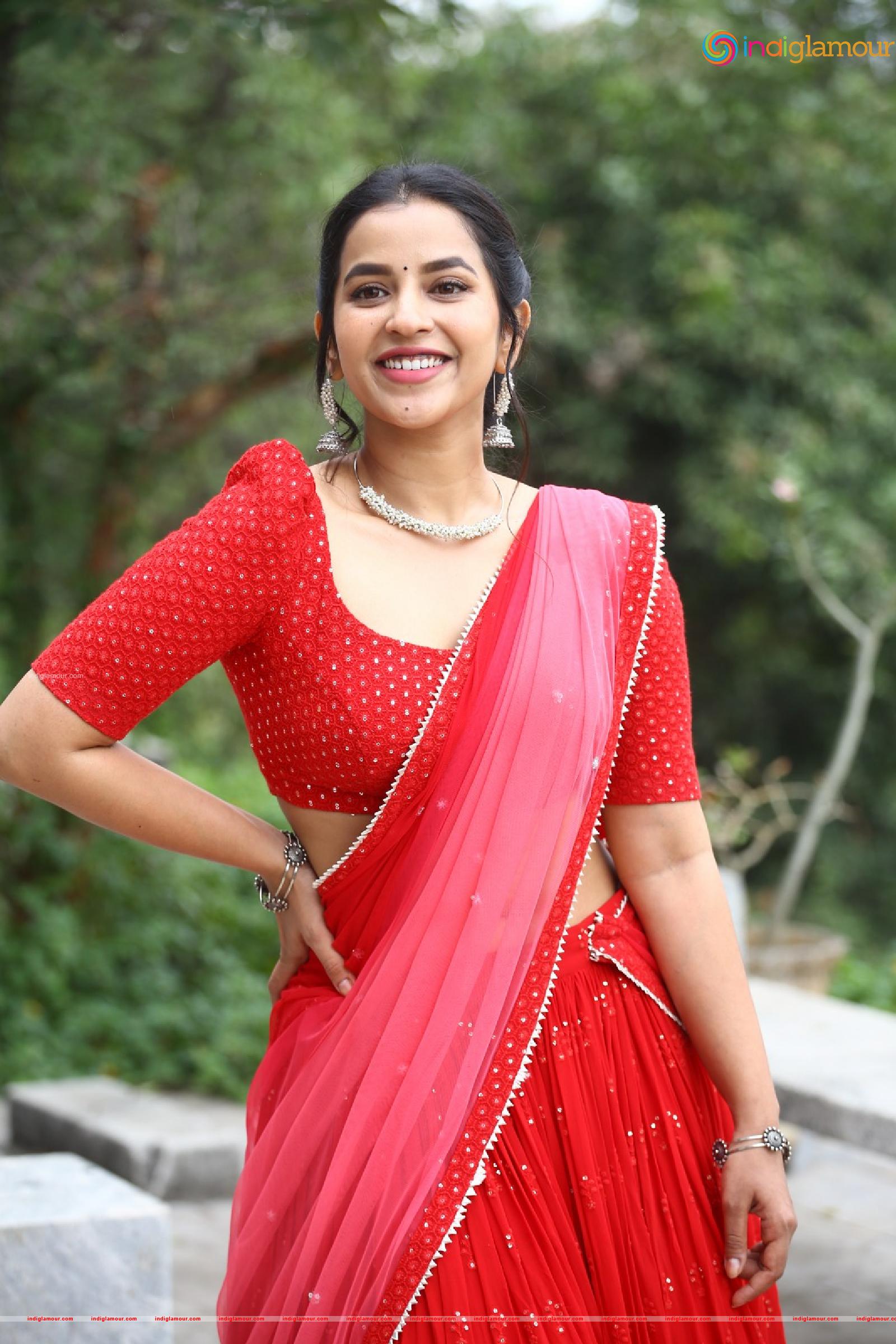 Komalee Prasad Actress hd photo