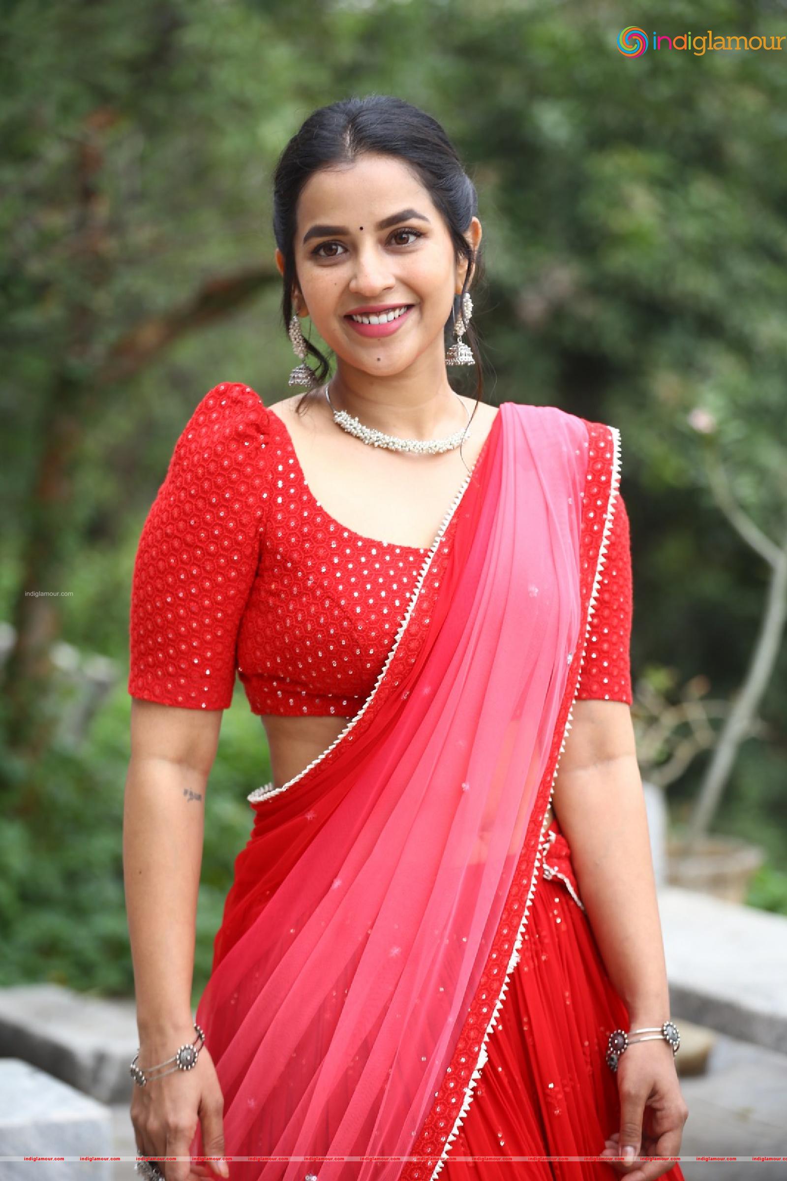 Komalee Prasad Actress hd photo