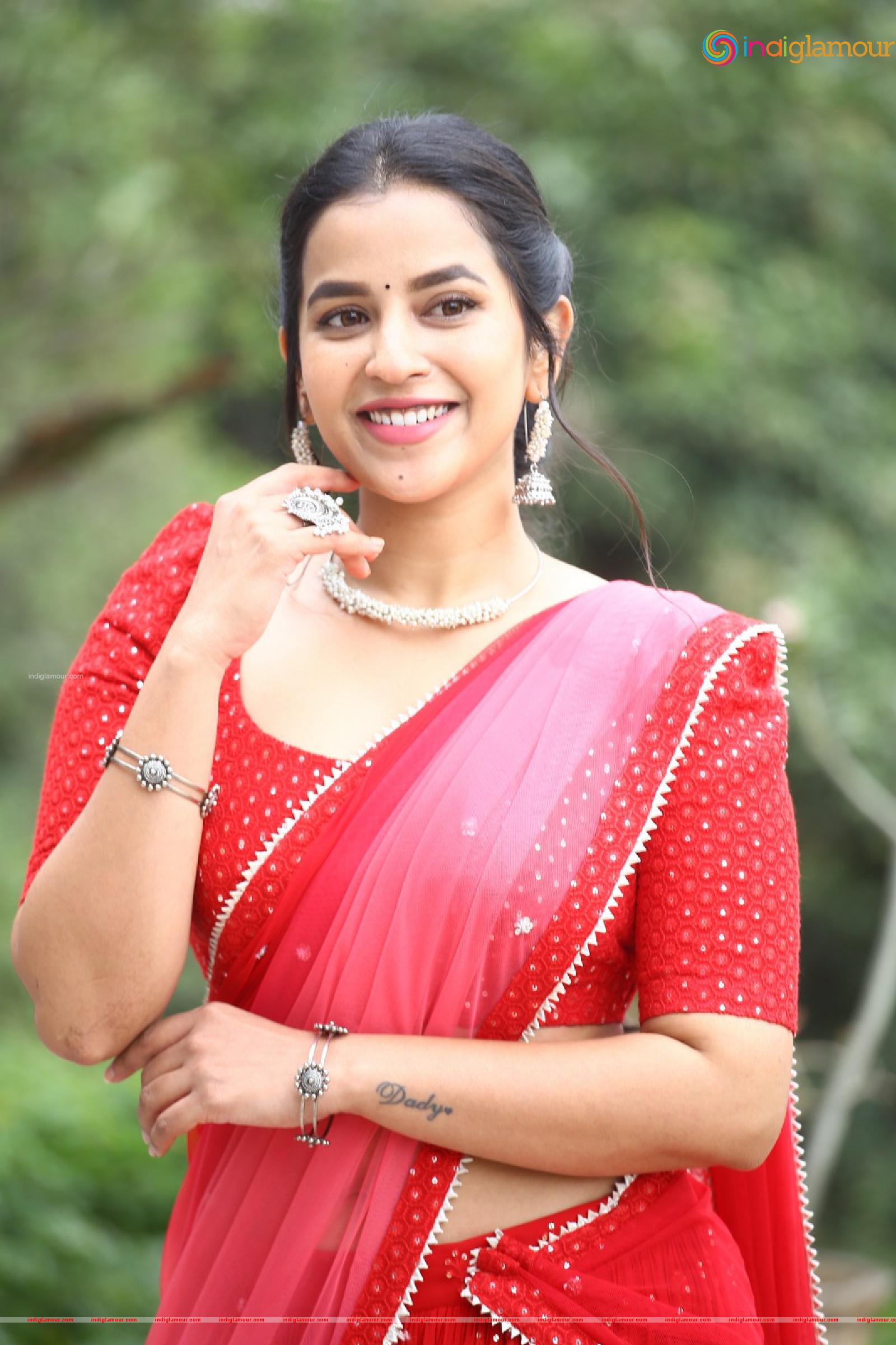 Komalee Prasad Actress hd photo